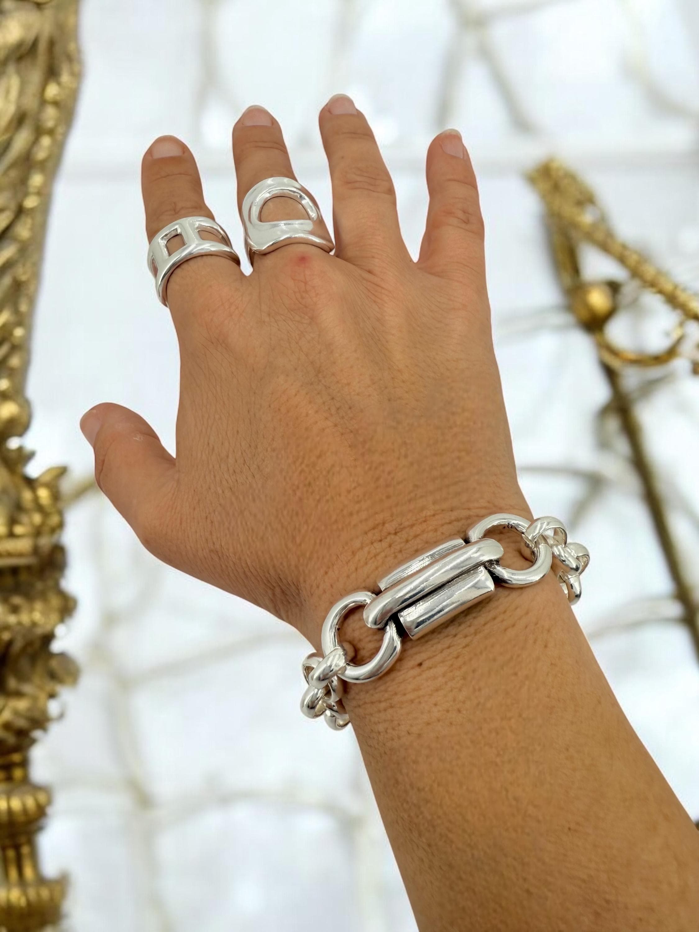 Chunky silver  bracelet, bold toggle bracelet, thick chain bracelet, reversible bracelet, uno de 50 style, heavyweight bracelet, women gift