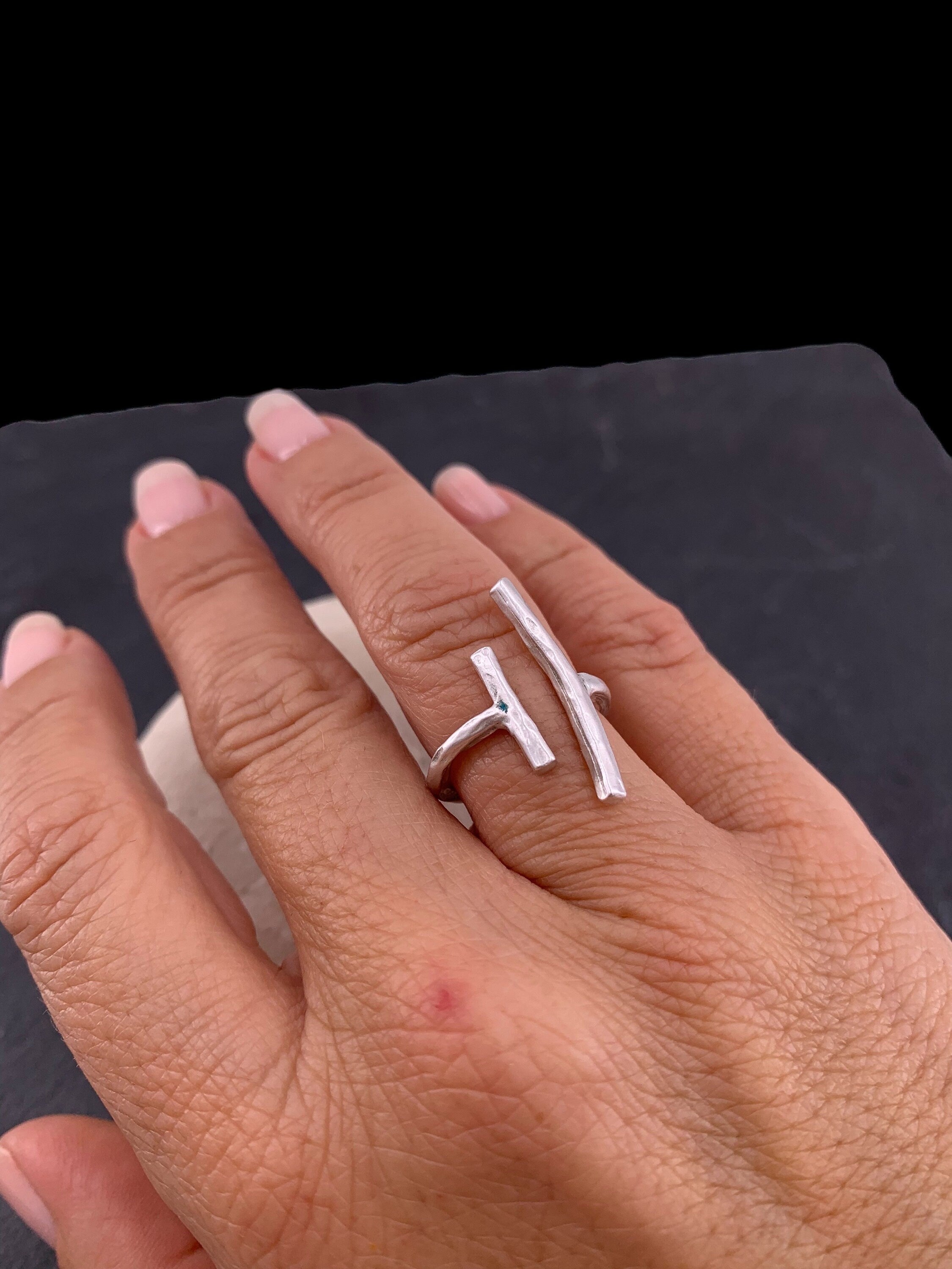 Dainty parallels bars Silver ring, adjustable silver ring, asimetrical bars ring, bohemian dainty ring, gift for her, open silver ring