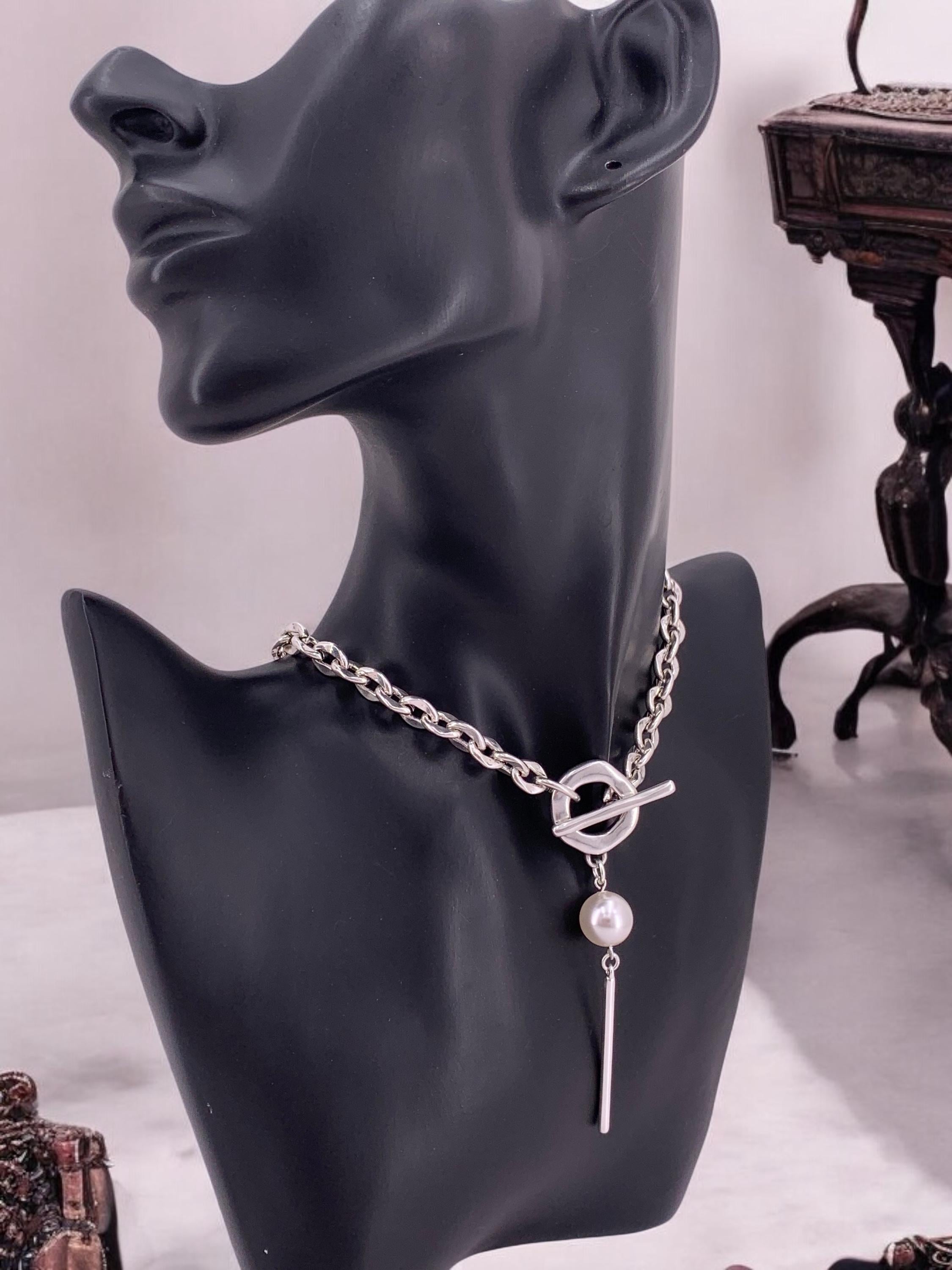 Silver chunky chain toggle lariat pearl pendant necklace, bohemian pearls necklace, bulky chain necklace, uno de 50 style, gift for her,