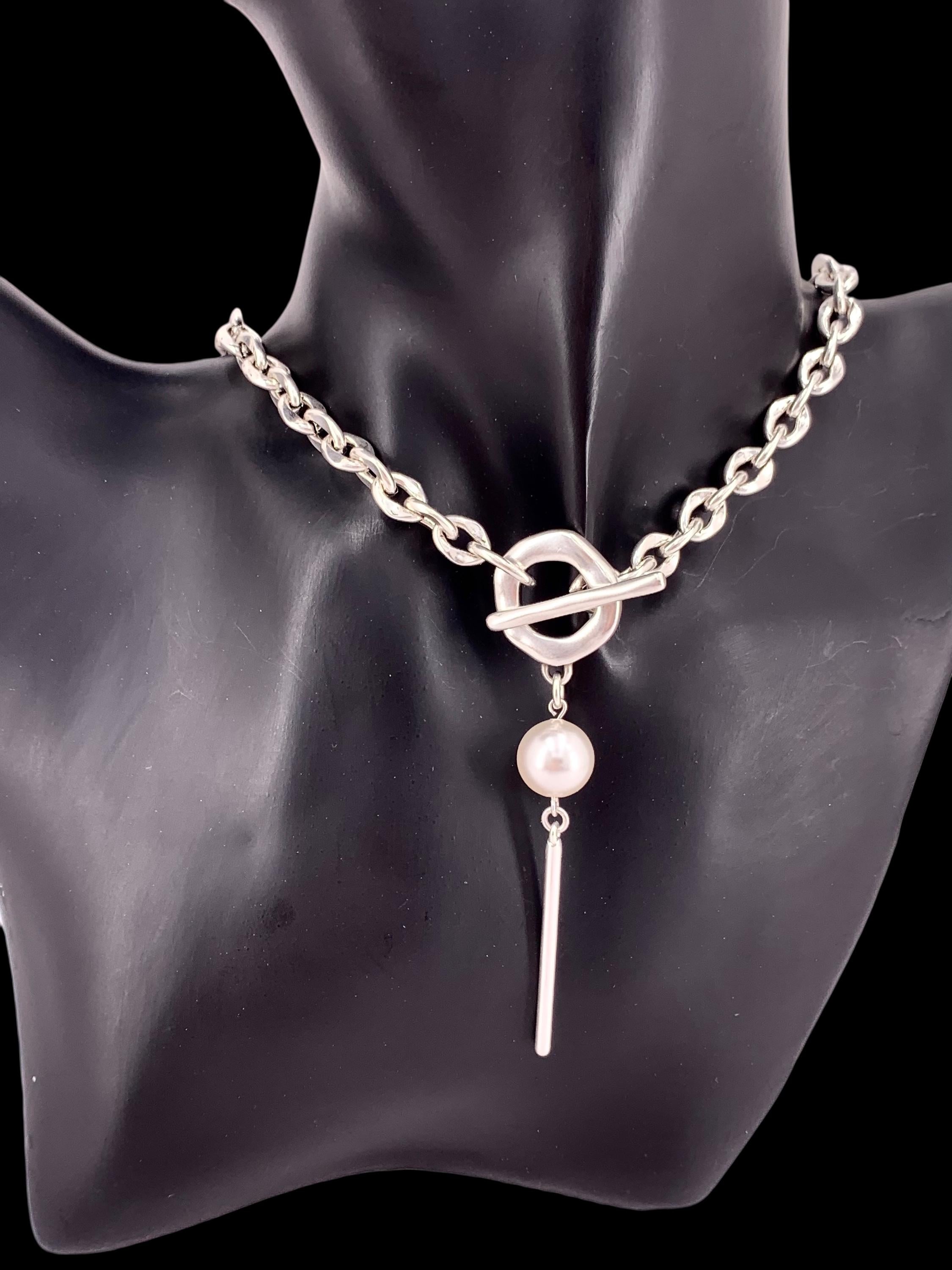 Silver chunky chain toggle lariat pearl pendant necklace, bohemian pearls necklace, bulky chain necklace, uno de 50 style, gift for her,