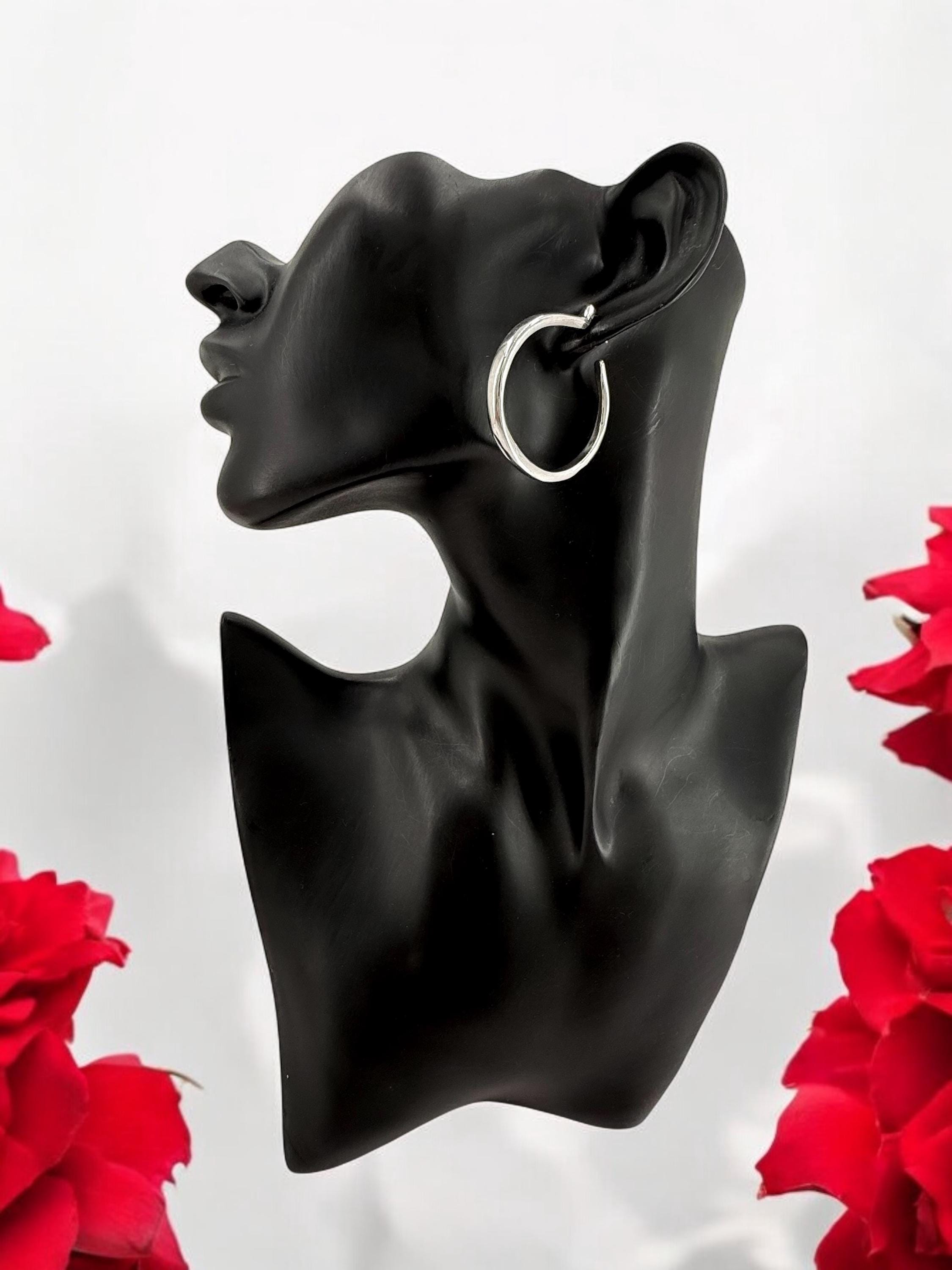 Large chunky silver hoops earring, bold silver hoop earrings, statement hoops, bulky hoops, big hoops earrings, uno de 50 style, women gift