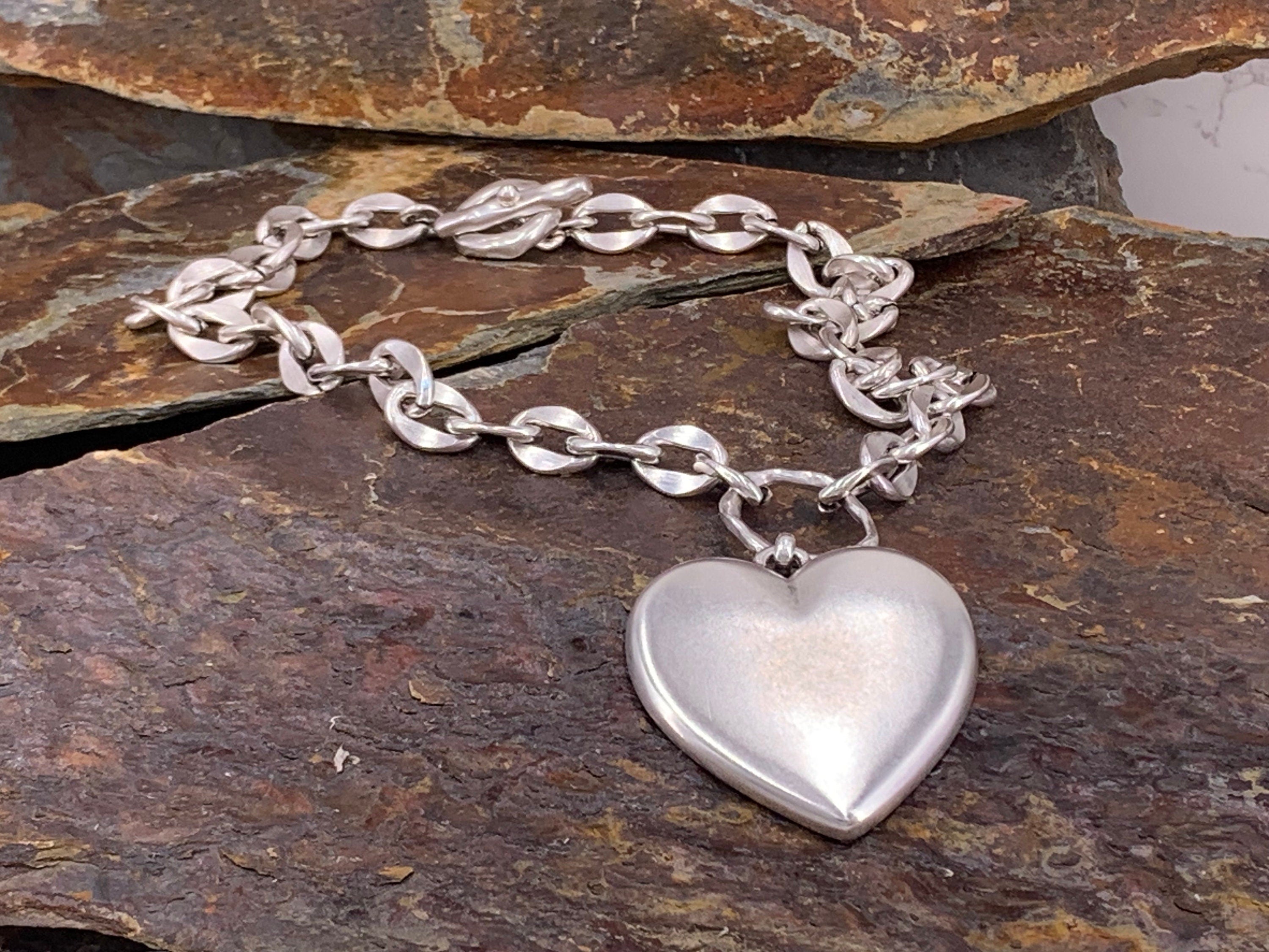 Spectacular chunky silver chain necklace and large heart pendant, silver heavy necklace, special oversize chain necklace, uno de 50 style,