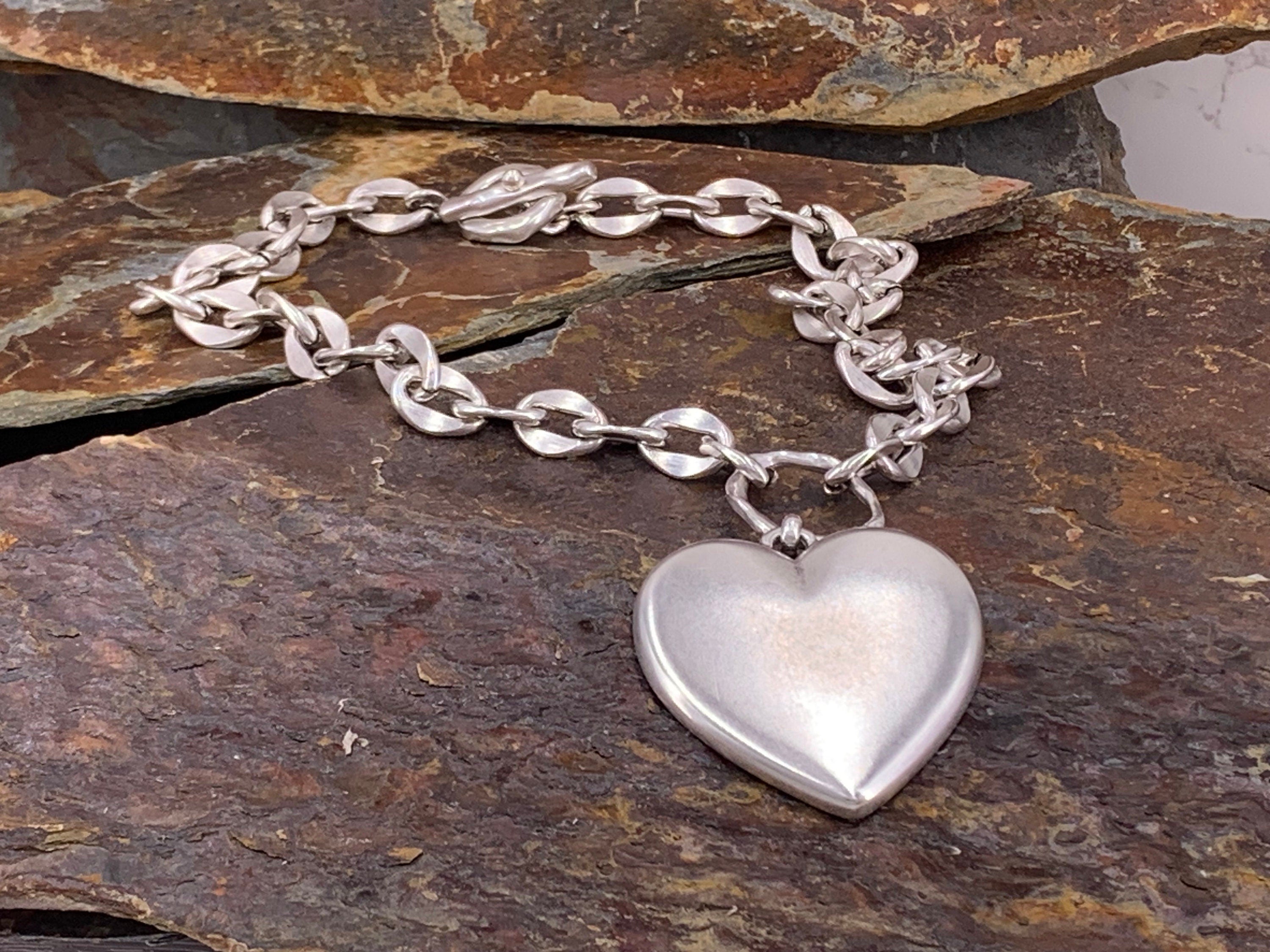 Spectacular chunky silver chain necklace and large heart pendant, silver heavy necklace, special oversize chain necklace, uno de 50 style,