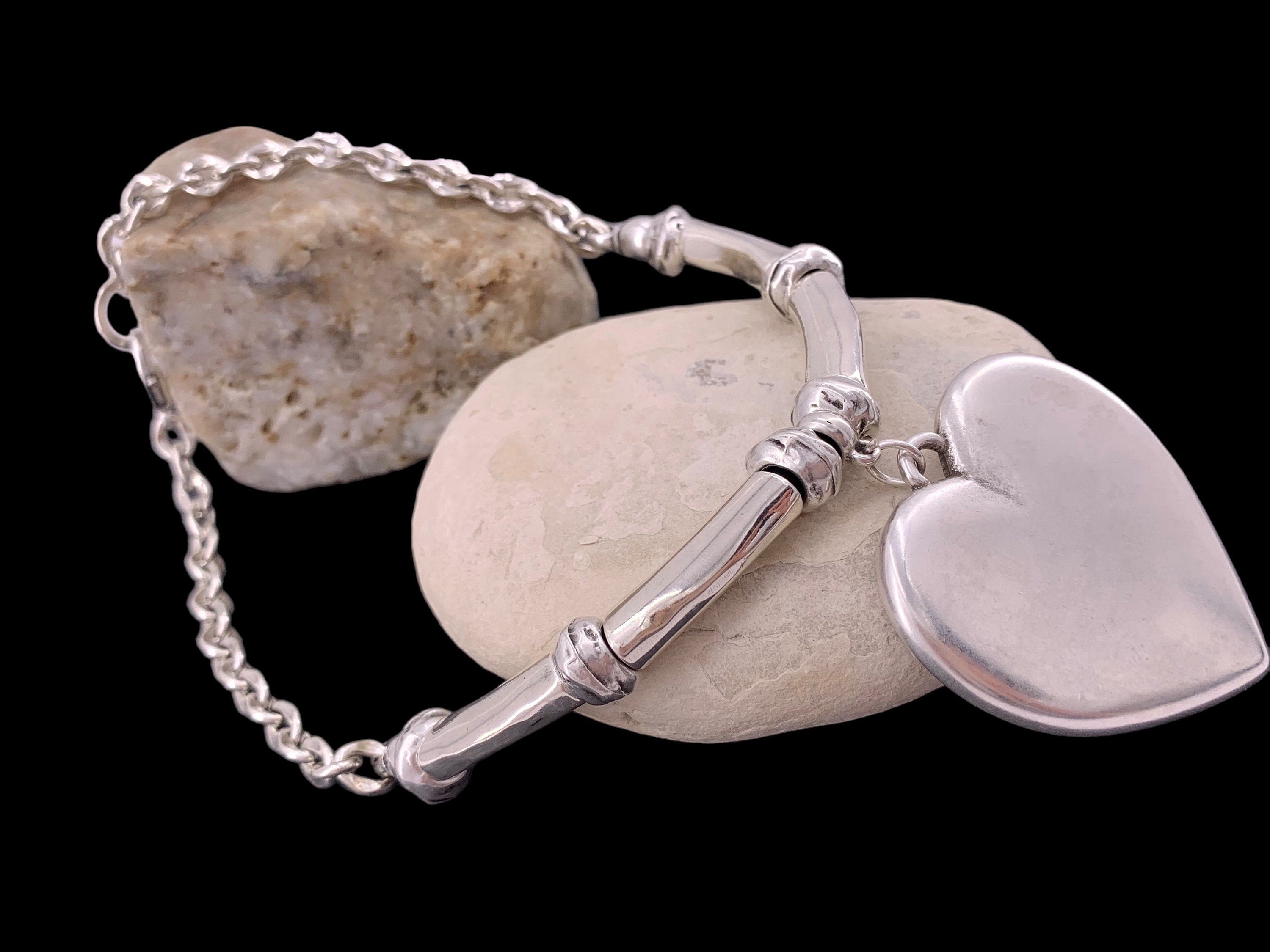 big heart pendant silver chunky chain necklace, Statement necklace, silver heavyweight necklace, gift for empowered women, uno de 50 style