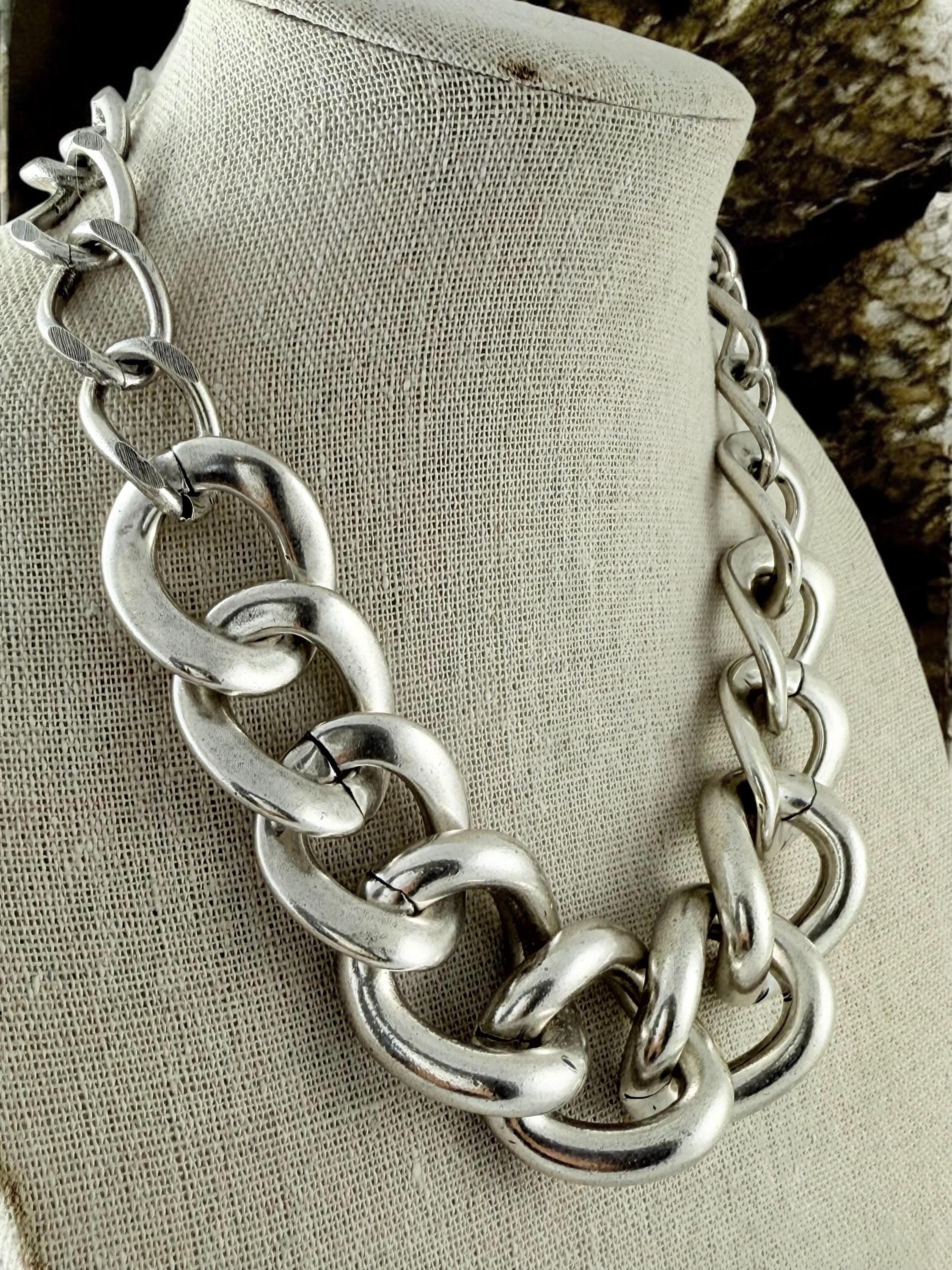 Chunky silver chain necklace with toggle clasp, statement chain necklace, big link silver chain necklace, uno de 50 style, gift for her