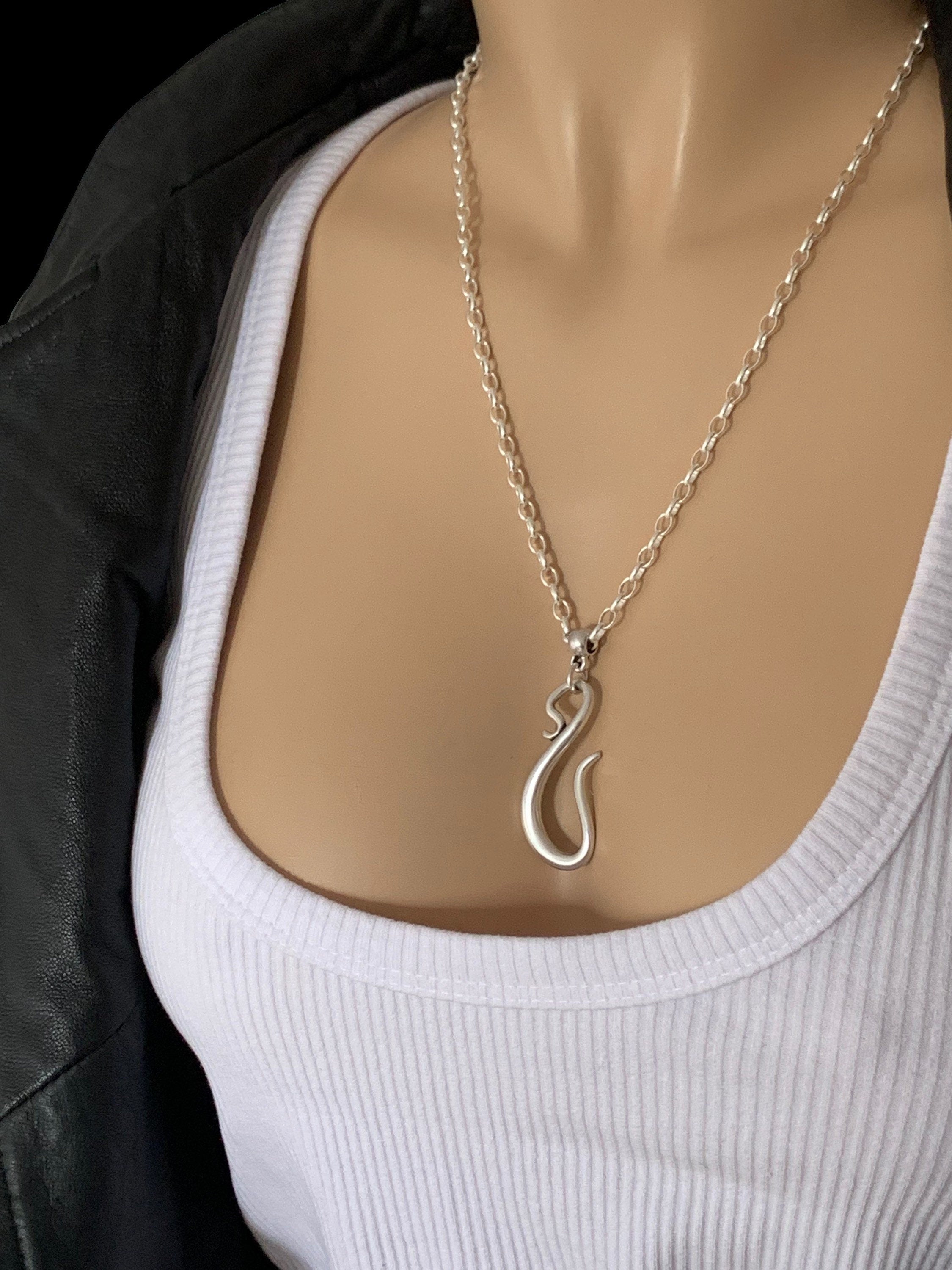 Chunky Hook Pendant Necklace – Bold Silver-Plated Chain with Sculptural Clasp – Handmade Statement Jewelry - gift for women - serpent choker