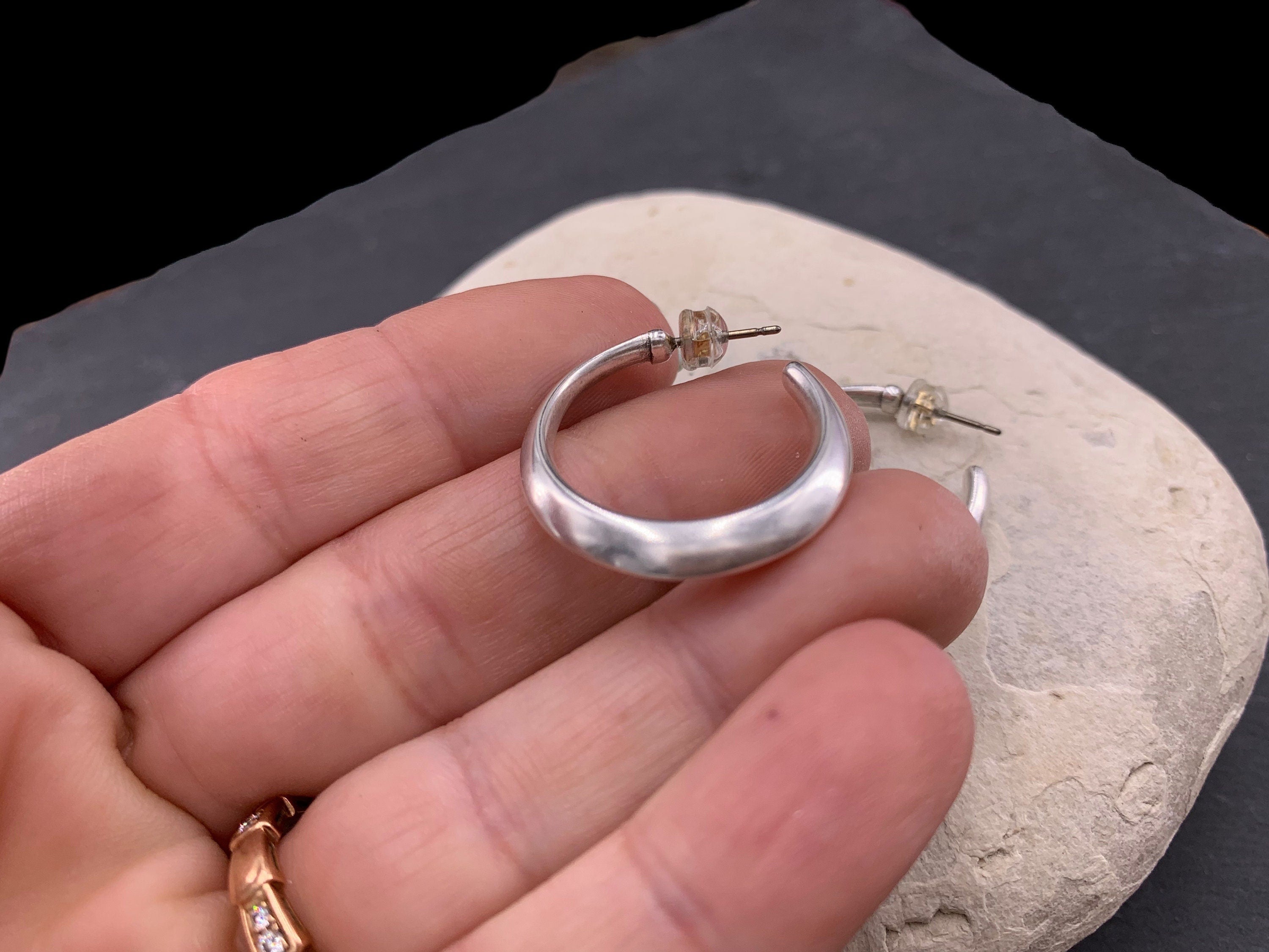 Chunky silver gold plated hoops - Sculptural statement earrings - aros dorados