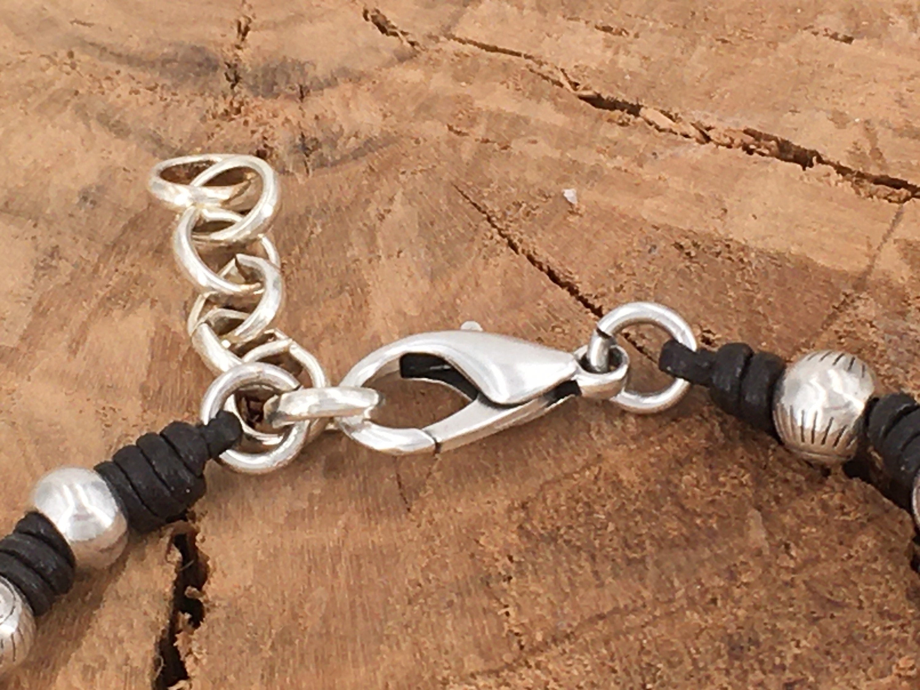 Braided knot leather bracelet, beaded hippie bracelet, surfer bracelet, leather cord bracelet, tribal bracelet, braided bohemian bracelet