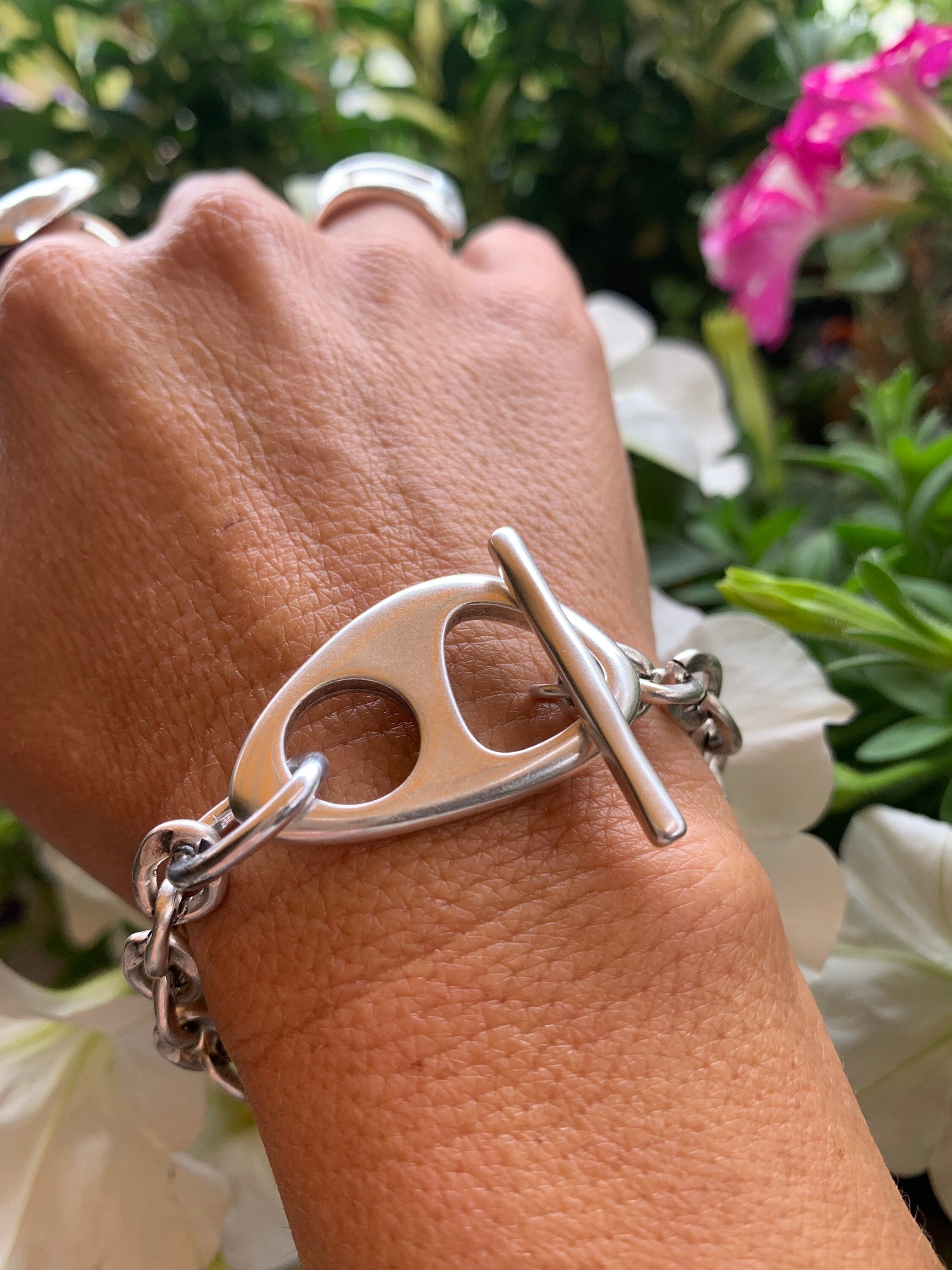 Chunky silver chain toggle bracelet, statement bracelet, thick chain bracelet, bold bracelet, bulky bracelet, gift for her, uno de 50 style