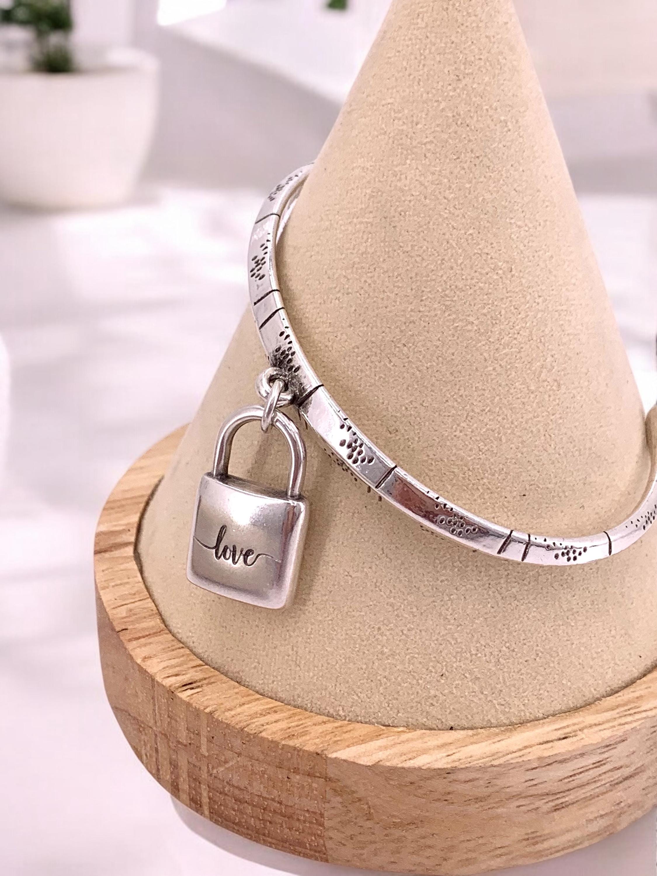 Silver engraved rigid silver cuff bracelets with padlock pendant, silver engraving open bangle, uno de 50 style, padlock bracelet, gift