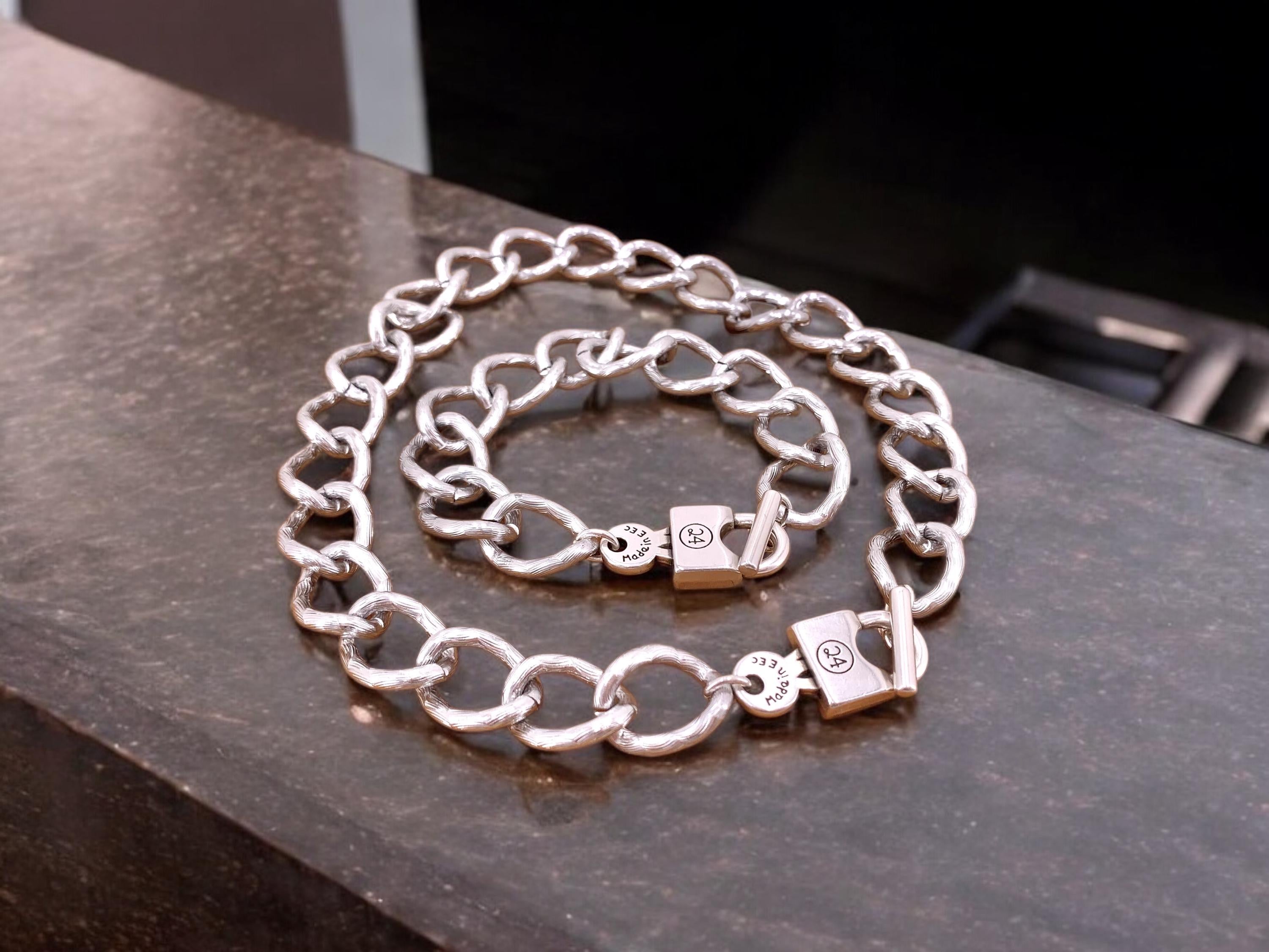 Bulky silver toggle clasp lightweight necklace, bold chain chunky light necklace, aluminum chain necklace, uno de 50 style, gift for her
