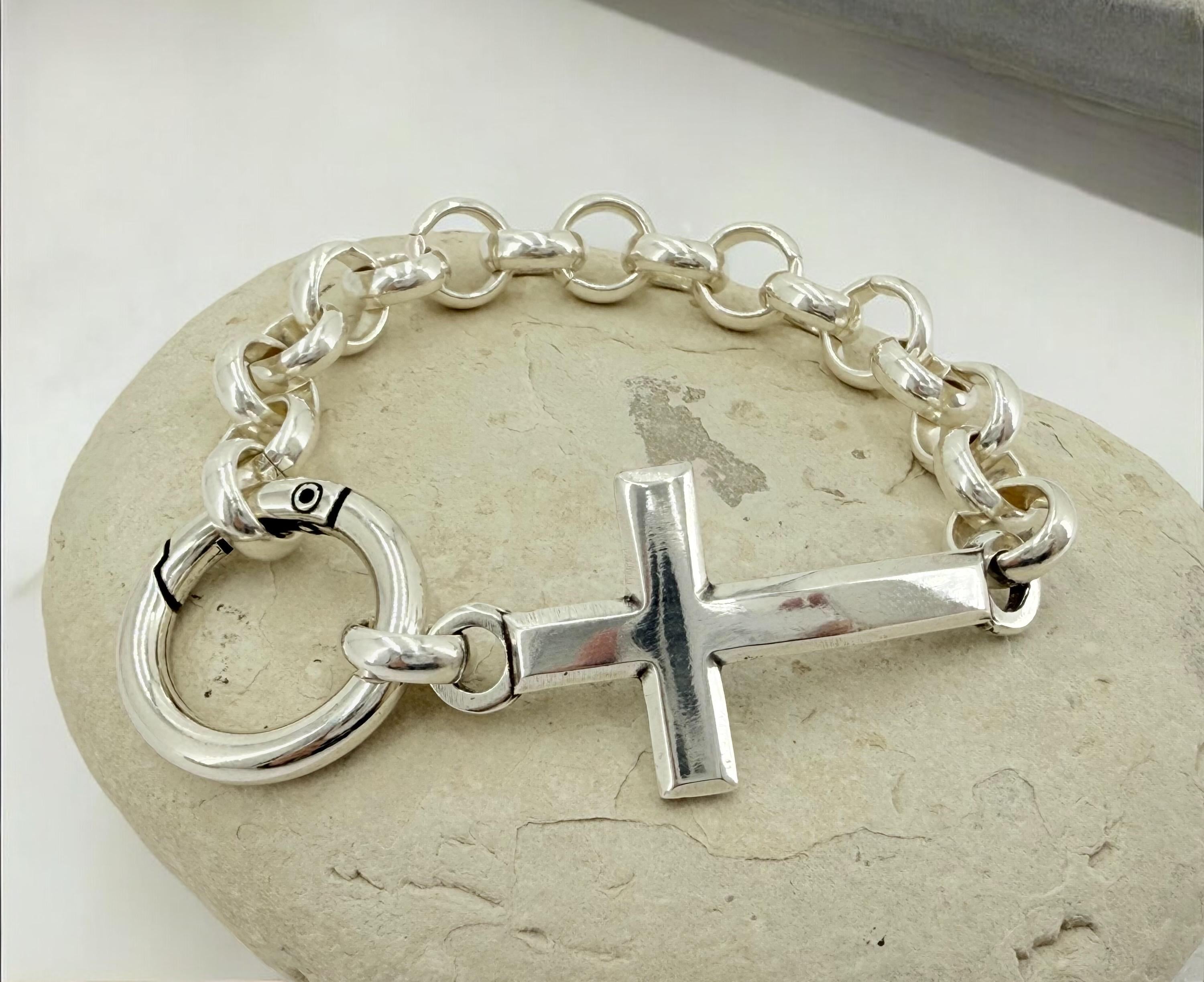Chunky Silver chain bracelet with cross, bold link rolo bracelet, heavyweight chain bracelet, voluminous bracelet, uno de 50 style, gift