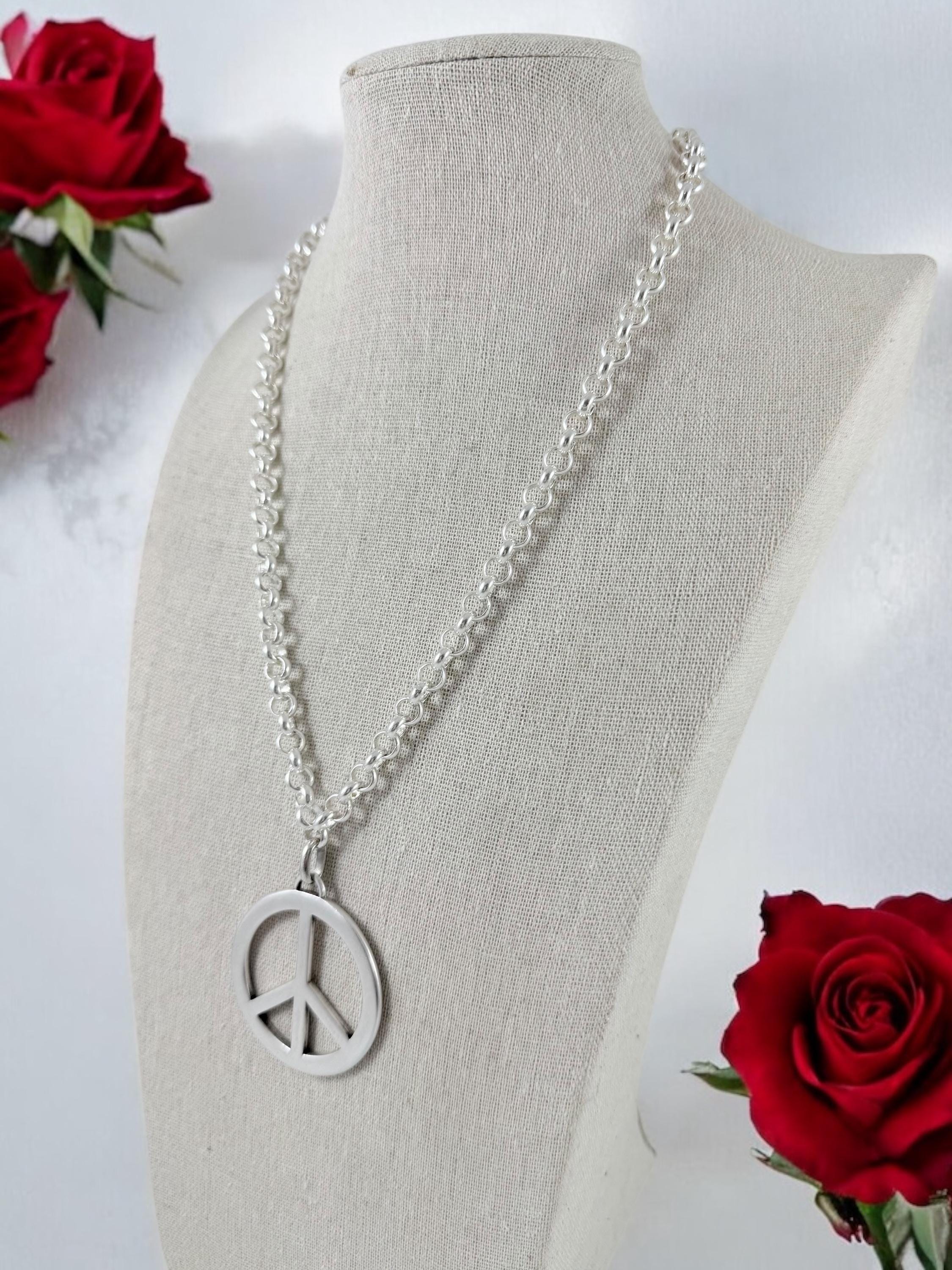 Big peace symbol pendant chunky chain silver necklace, statement pendant bold chain necklace, bulky necklace, uno de 50 style necklace