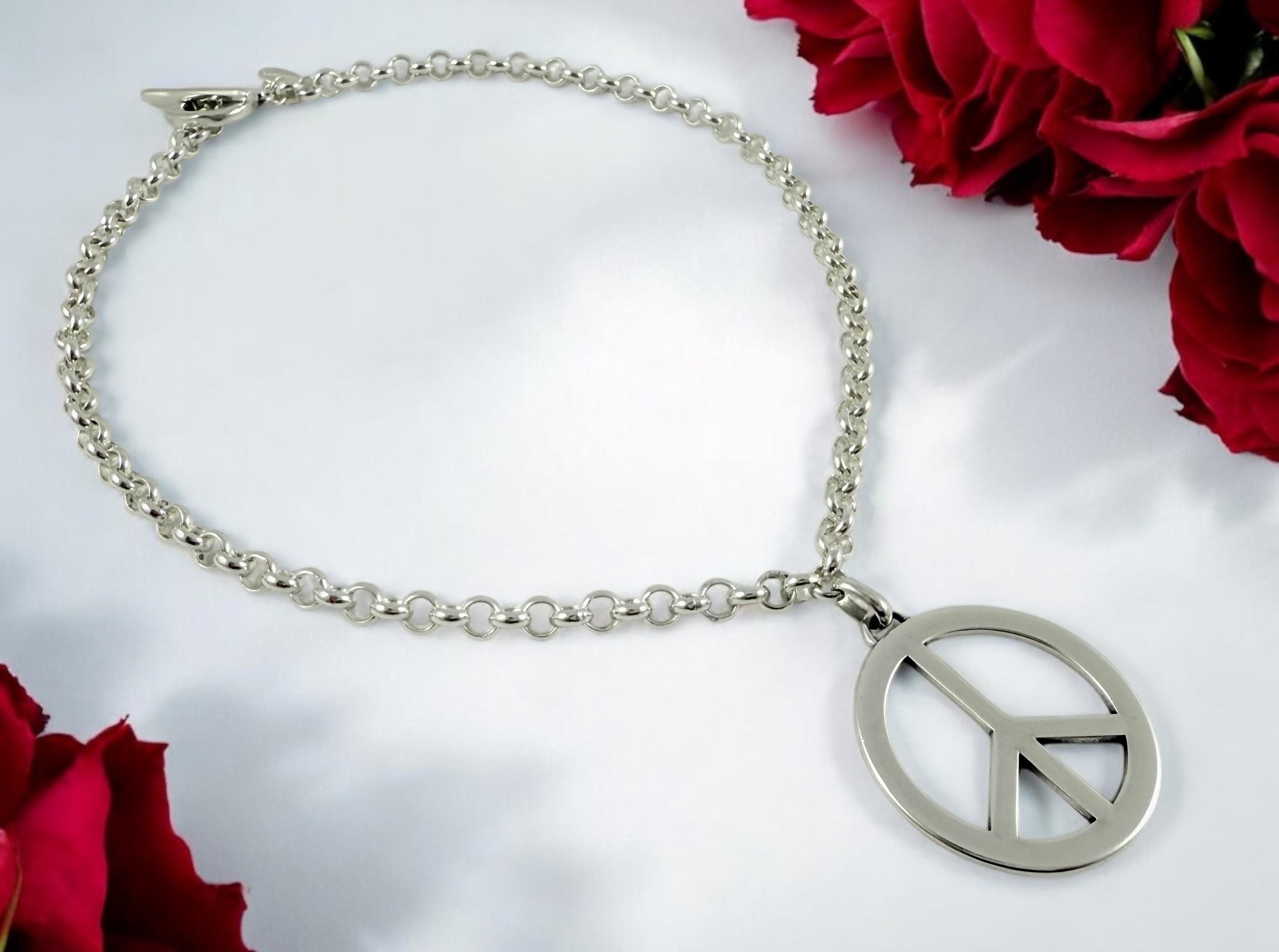 Big peace symbol pendant chunky chain silver necklace, statement pendant bold chain necklace, bulky necklace, uno de 50 style necklace