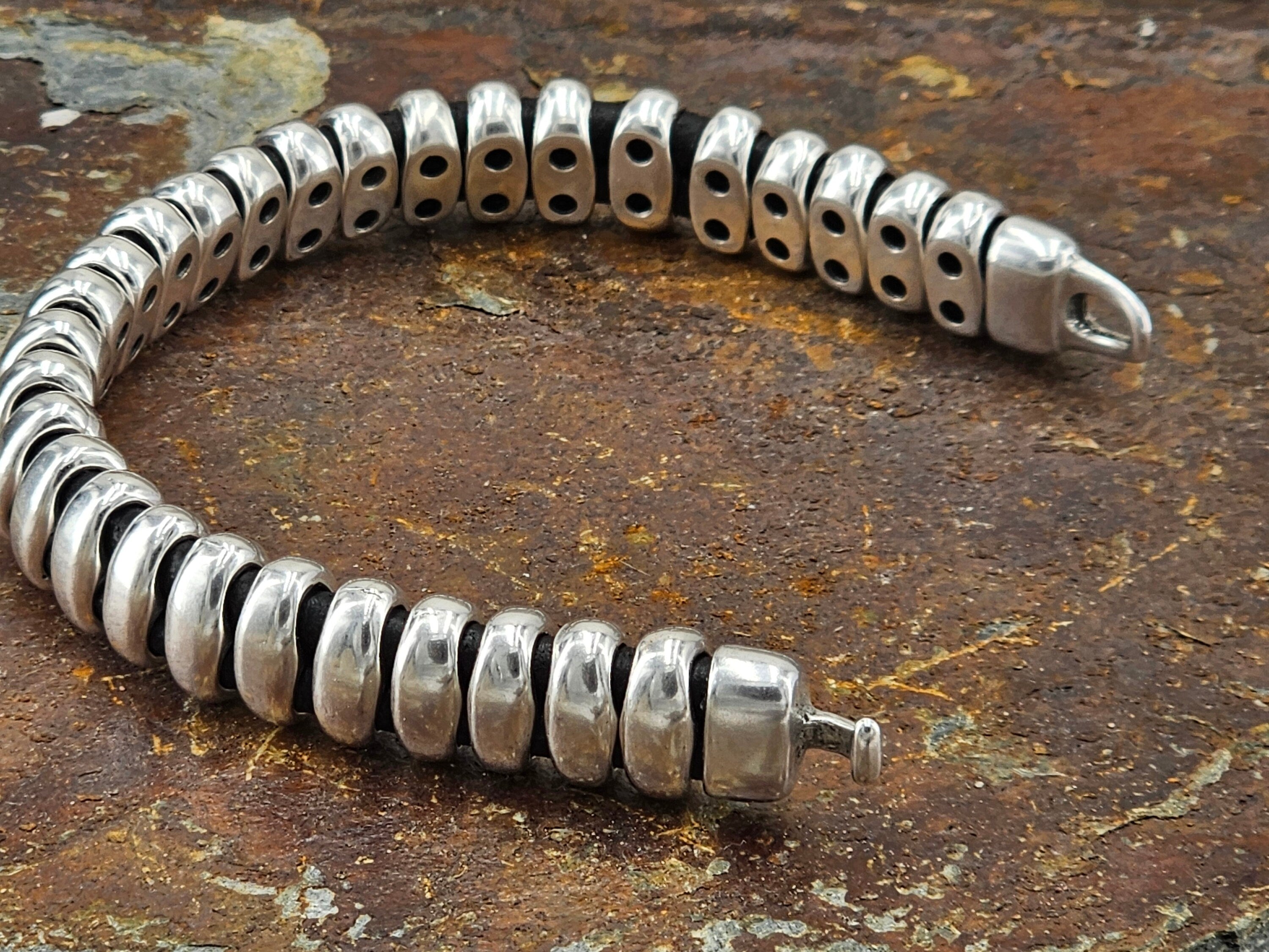 Heavyweight chunky bracelet for men, silver bold bracelet, silver cuff bracelet, statement metal bracelet for men, uno de 50 style bracelets