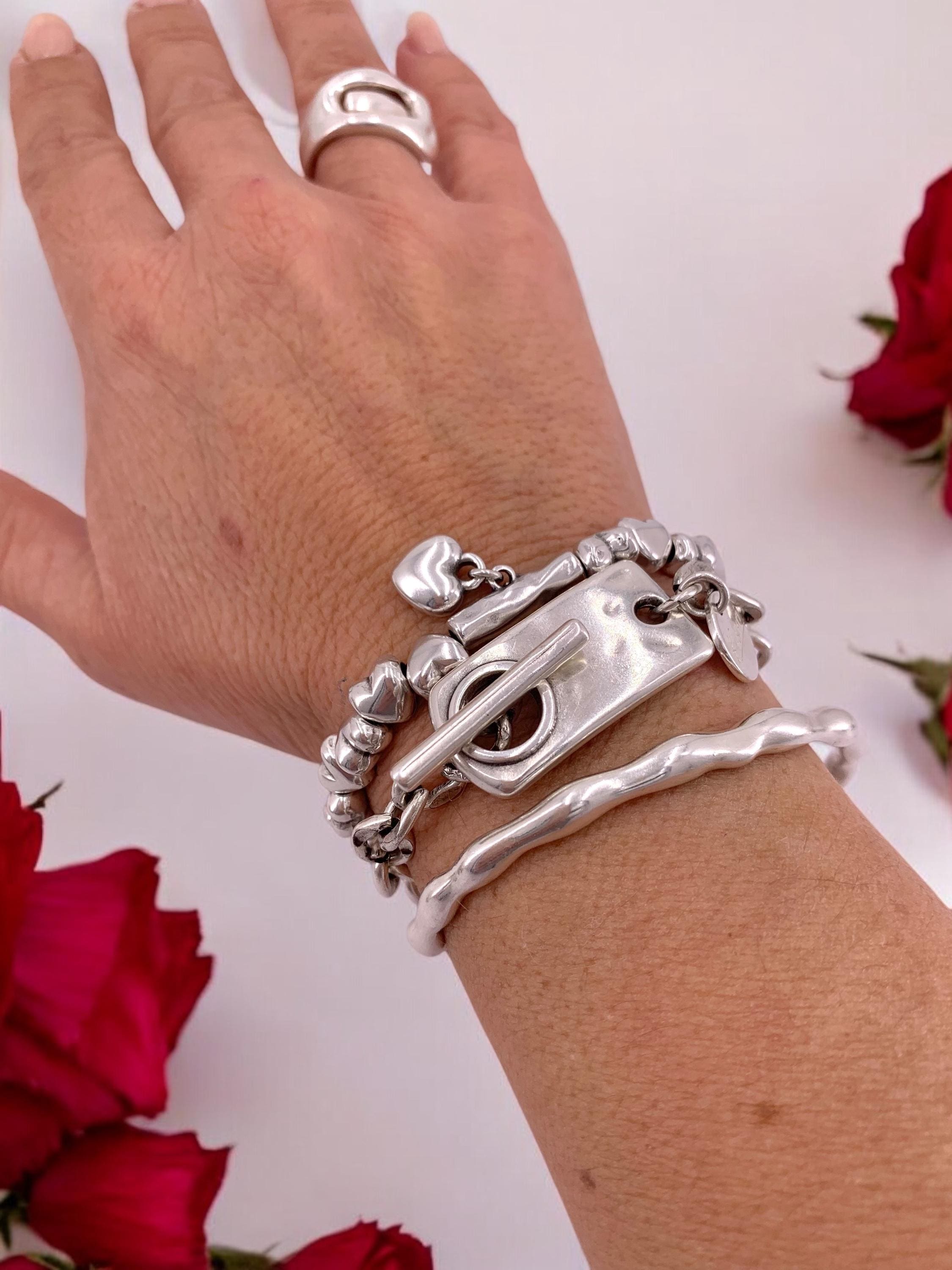 Silver Heart Bead Bracelet – Elastic Boho Romantic Jewelry – Handmade Gift for Her – Kukuri Jewelry