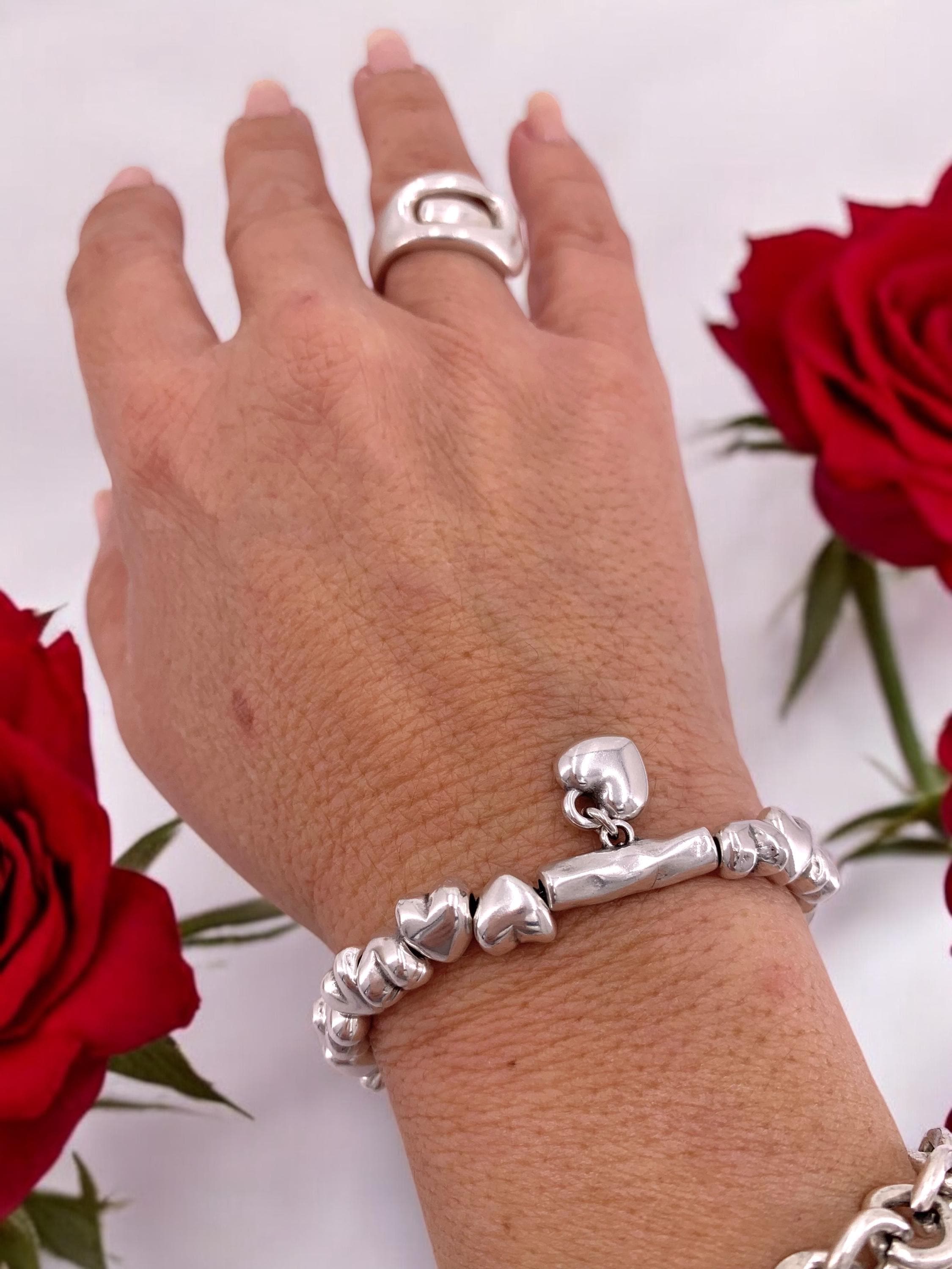 Silver Heart Bead Bracelet – Elastic Boho Romantic Jewelry – Handmade Gift for Her – Kukuri Jewelry