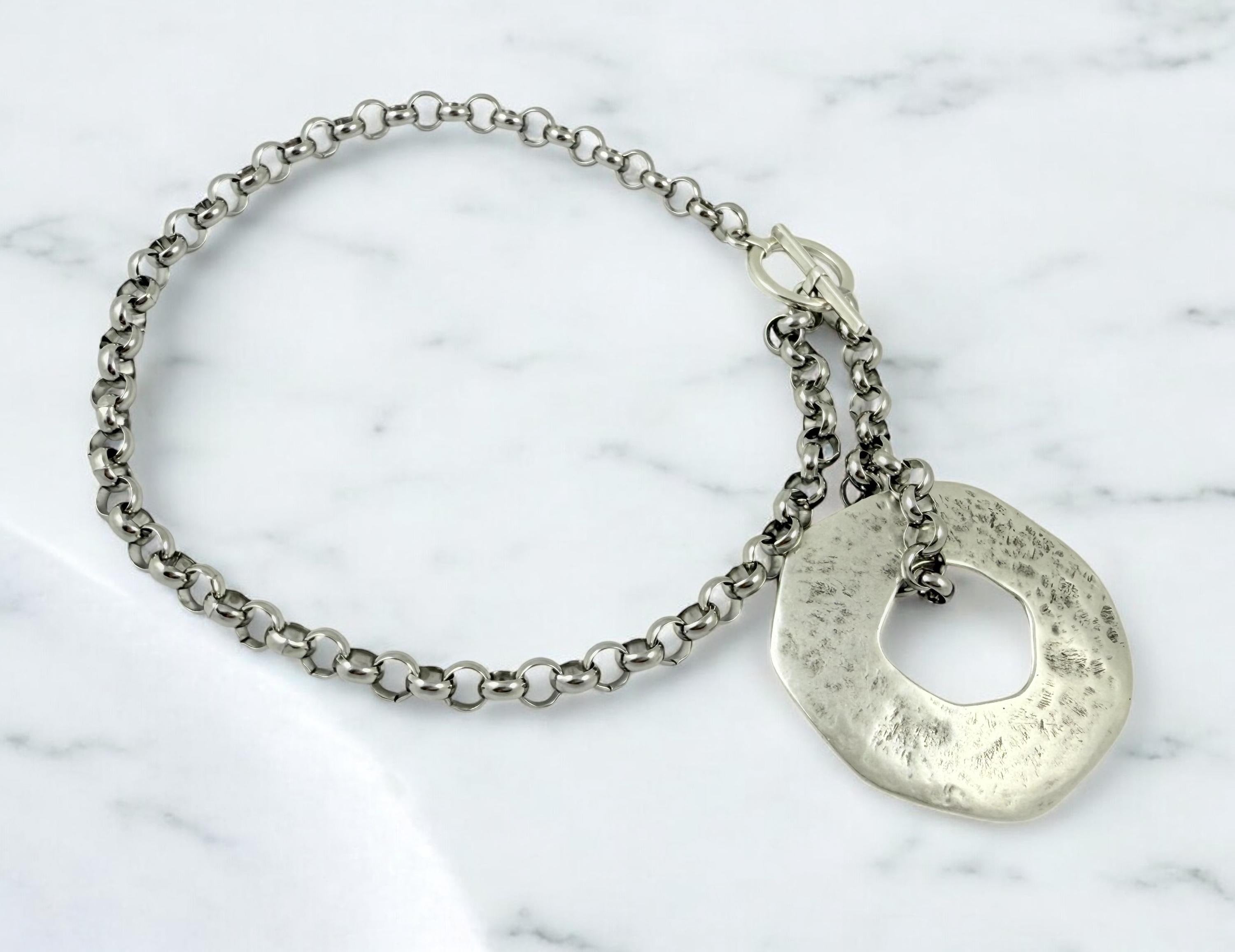 Chunky Lariat Necklace – Large Circle Pendant – Antique Silver Finish – Kukuri Jewelry