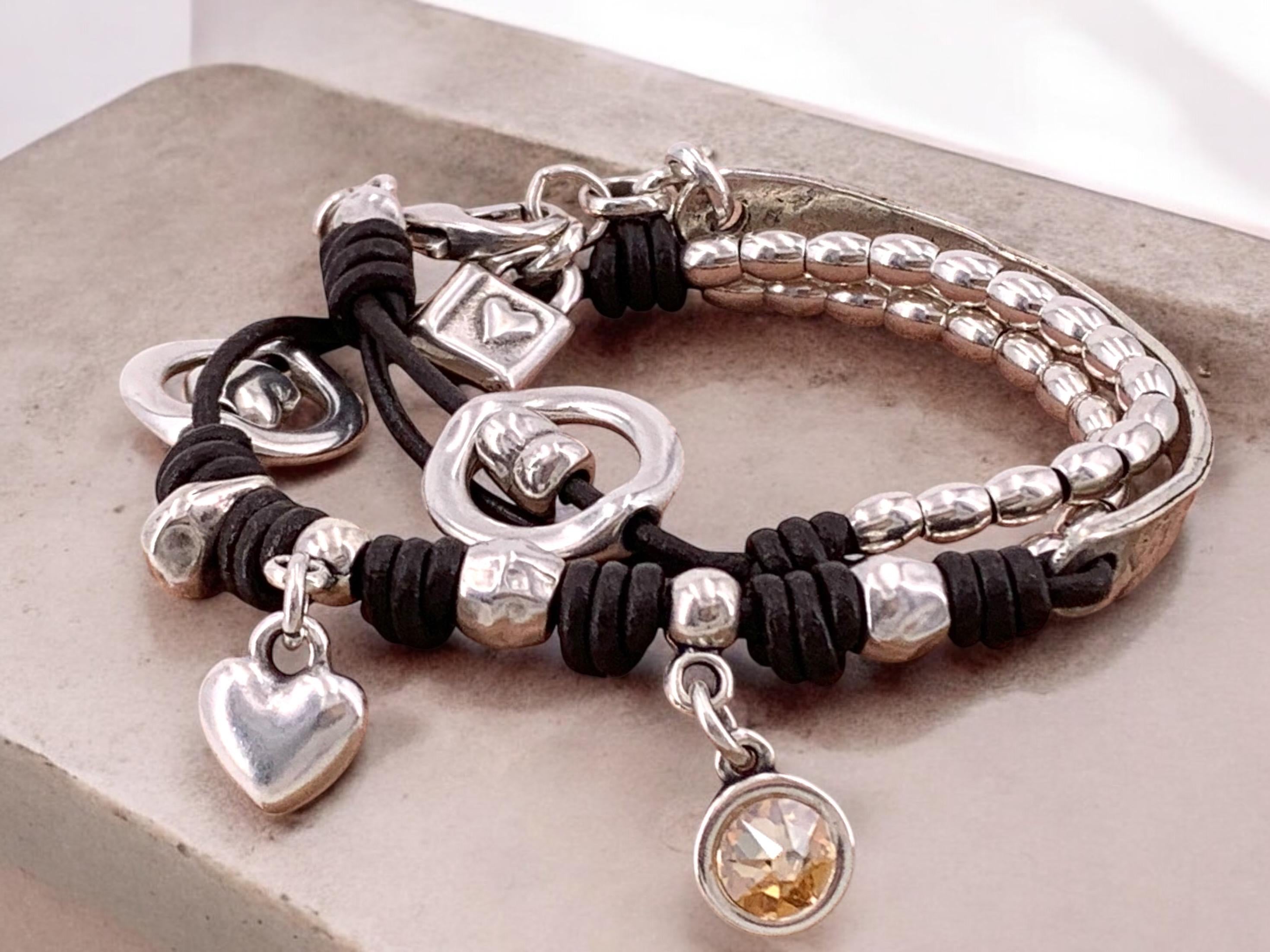 Boho Double-Wrap Leather Bracelet – Silver-Plated Zamak with Heart Charm & Swarovski Crystal – Handmade Hippie Jewelry