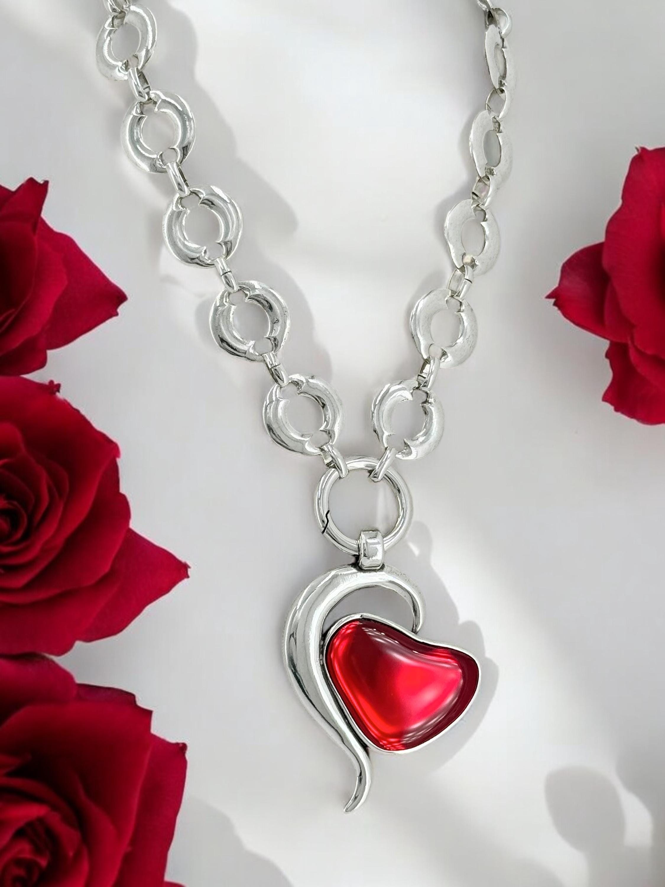 Big Red Heart Pendant Necklace – Chunky Flat-Link Silver Chain – Detachable Statement Necklace – Handmade Kukuri Jewelry