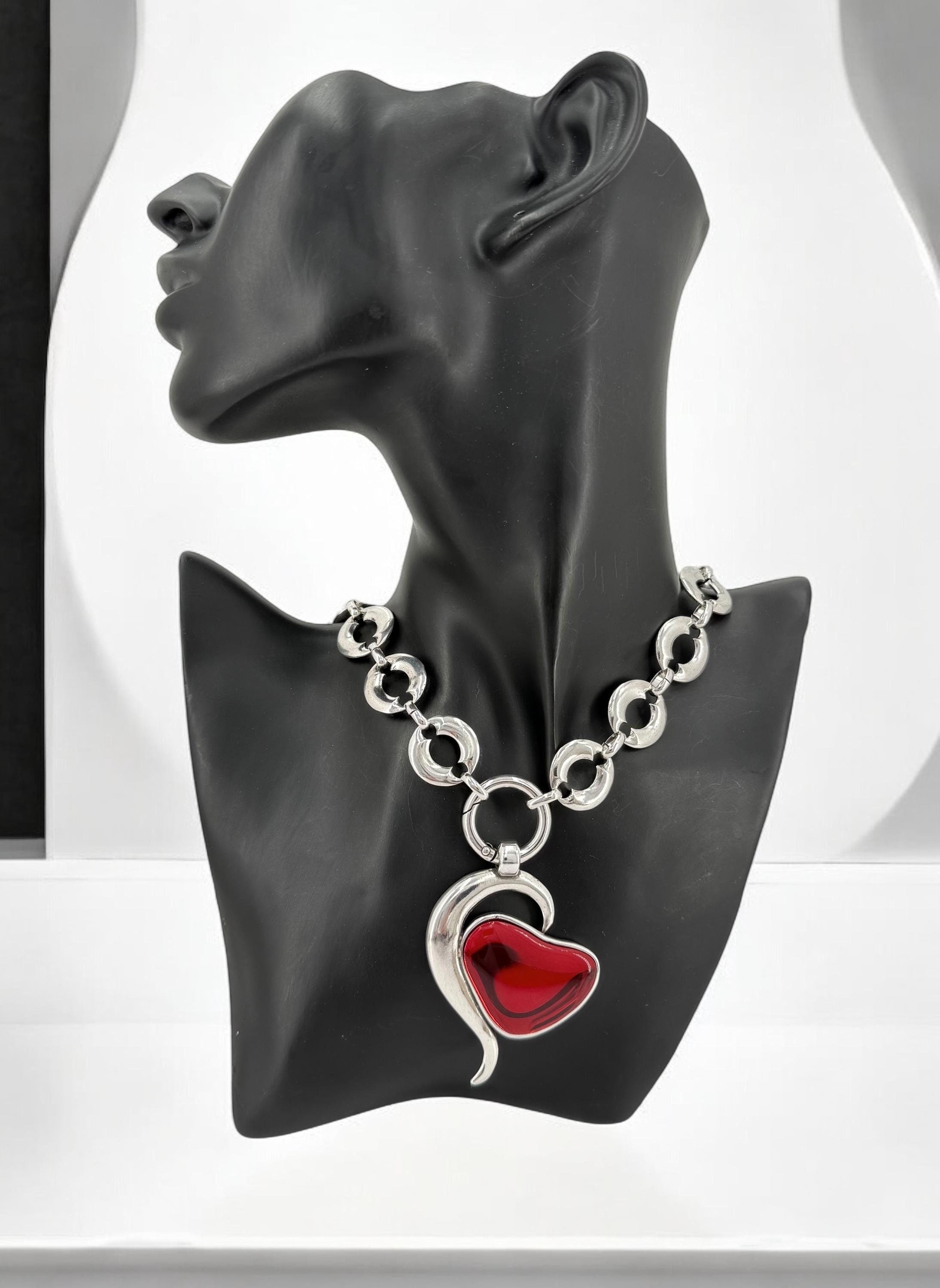 Big Red Heart Pendant Necklace – Chunky Flat-Link Silver Chain – Detachable Statement Necklace – Handmade Kukuri Jewelry