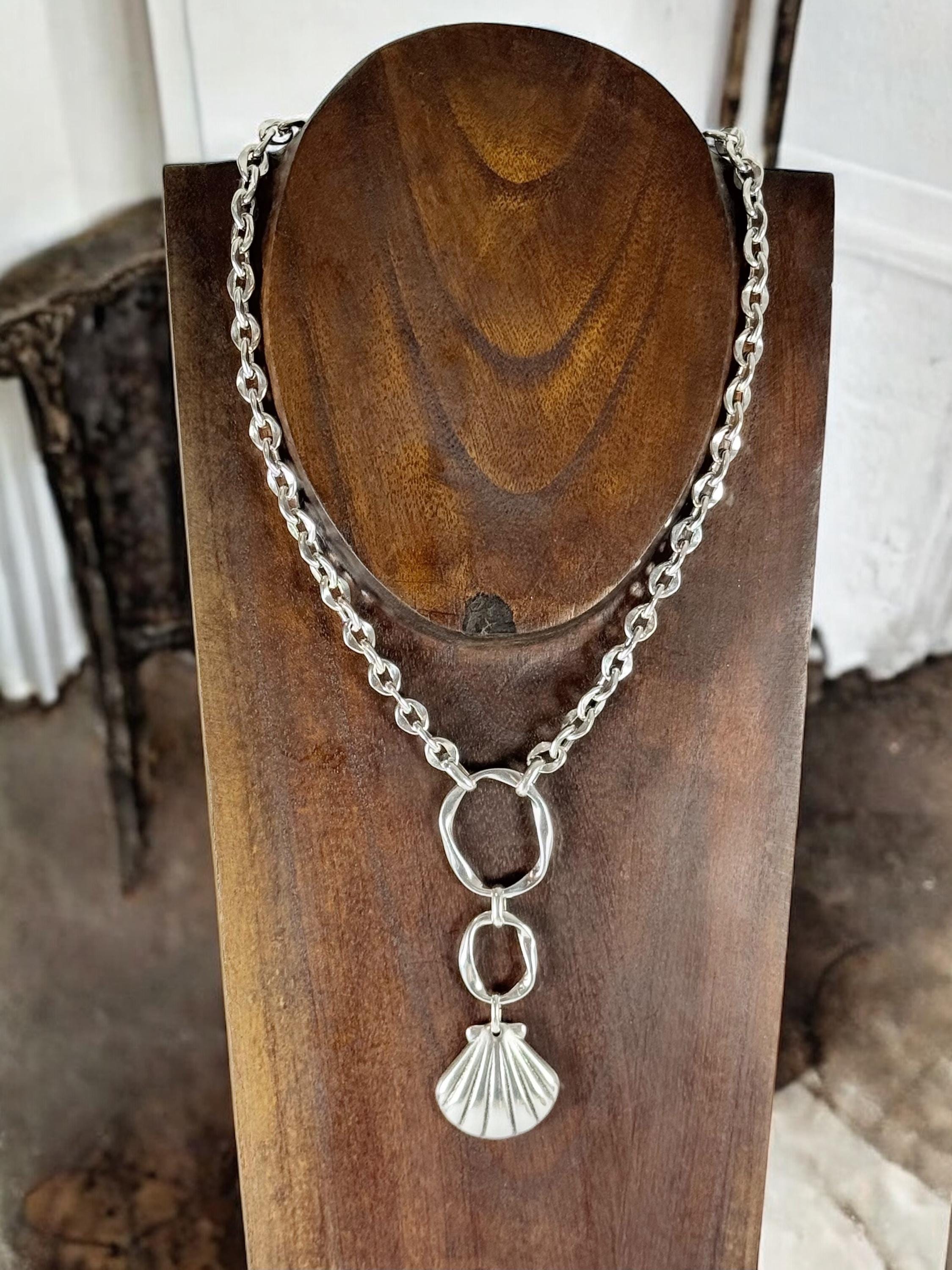 Chunky silver Chain Necklace – Hammered Circles & Shell long Pendant – Handmade bold Kukuri Jewelry