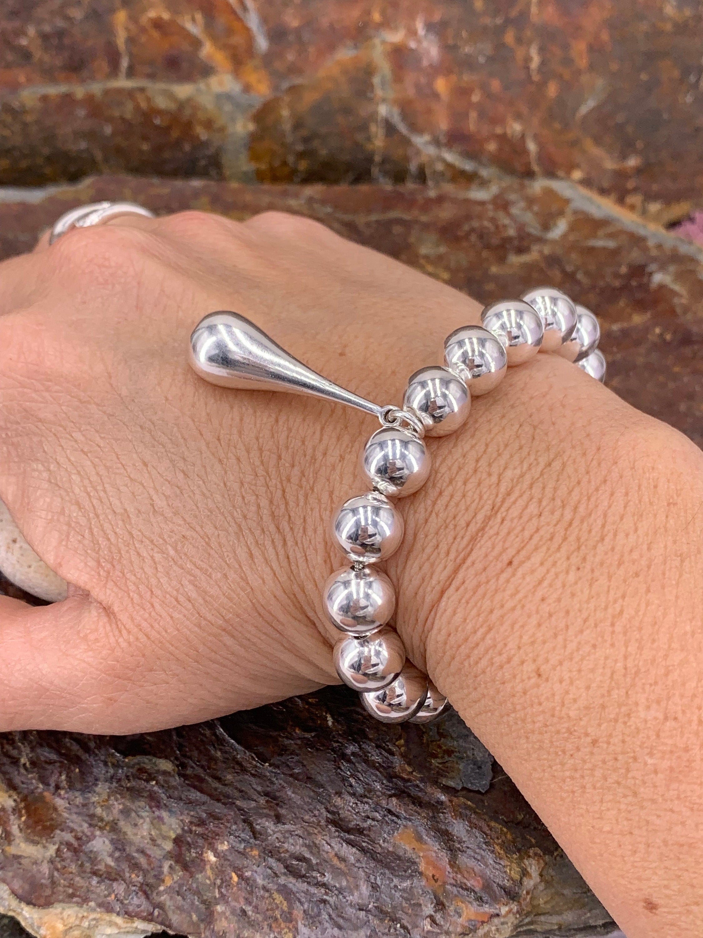 Chunky balls statement pendant silver bracelet, beaded chain chunky bracelet, unique gift for women, chunky silver jewelry, sister present