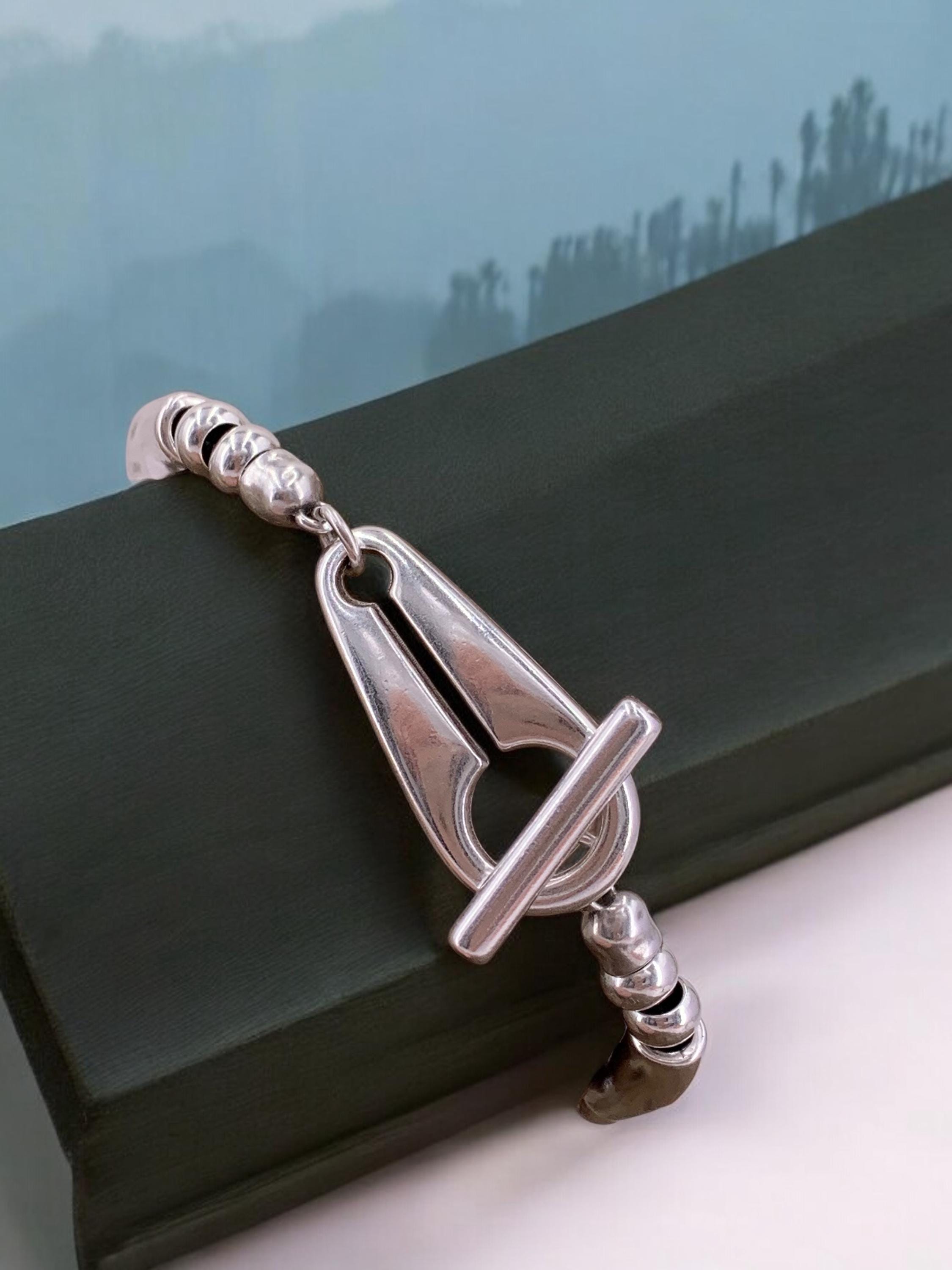 Unisex Chunky Silver toggle clasp Bracelet, Bold Sculptural Handmade Statement Jewelry