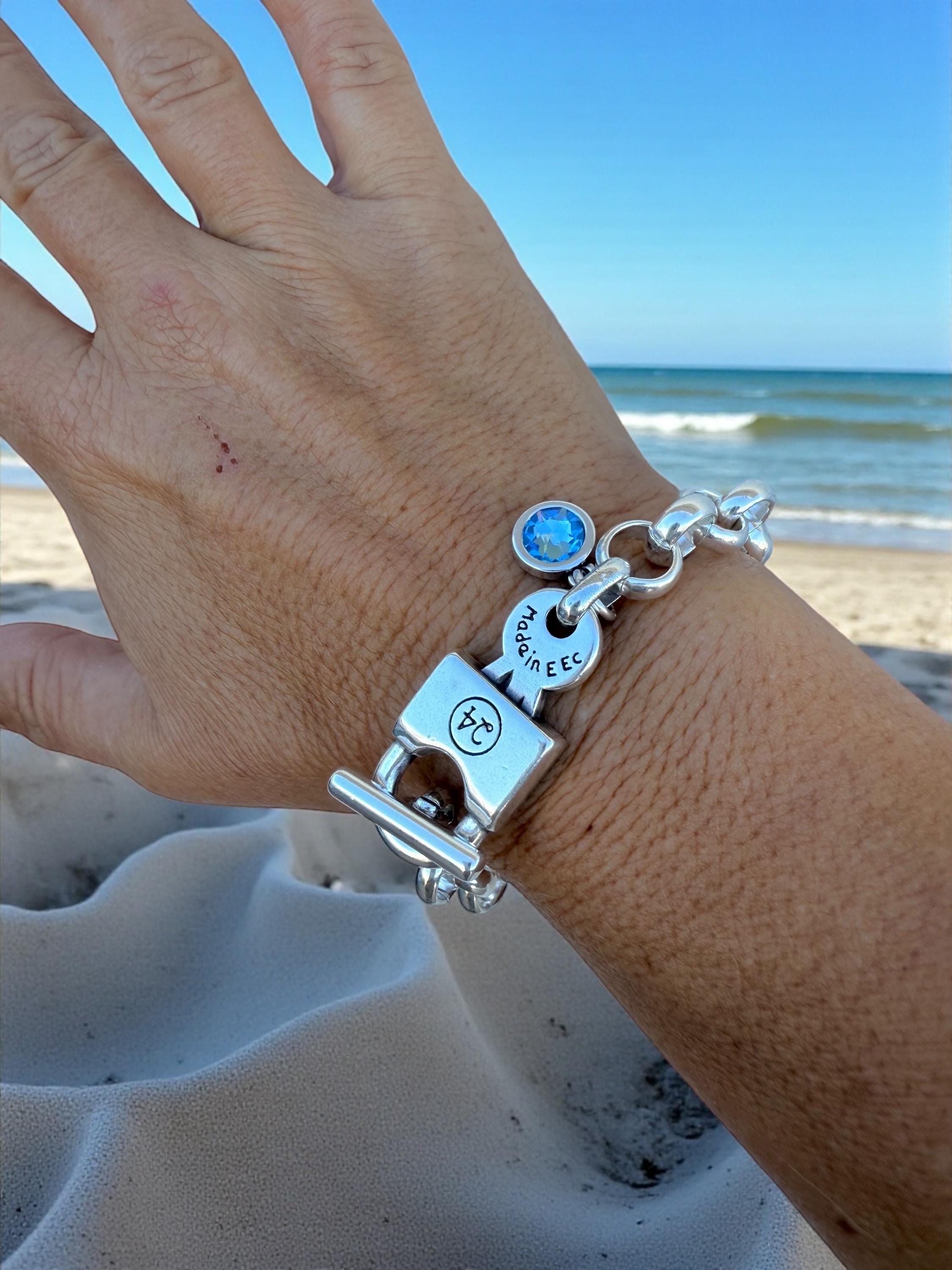 Oversized thick chain womens padlock bracelet| chunky key-lock Cuban link chain bracelet| edgy style silver curb chain cuff bracelet
