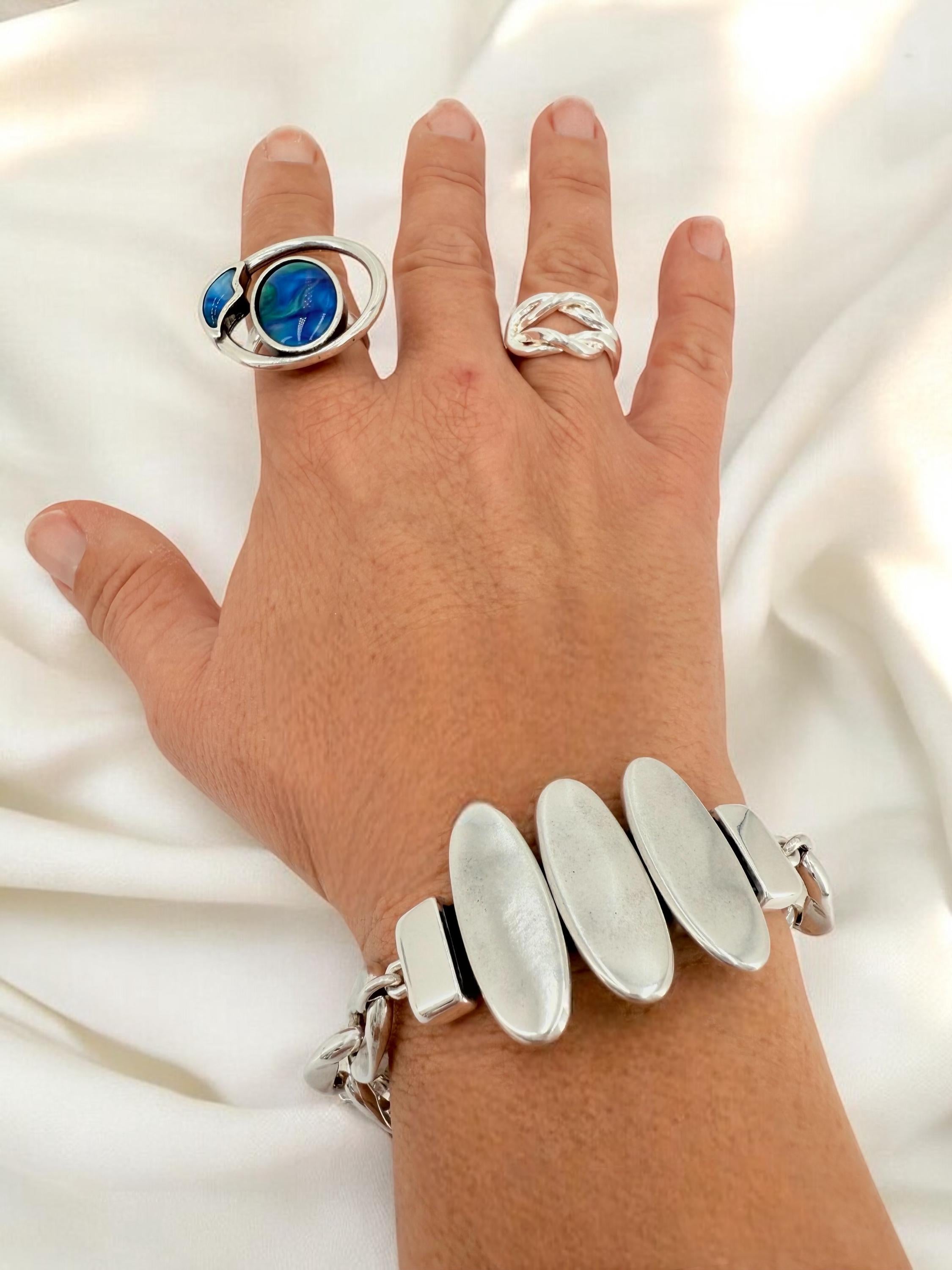 Chunky Silver Chain Bracelet – Big Link Bold Bracelet with Oval Centerpieces – Adjustable Statement Jewelry – Handmade Kukuri Jewelry