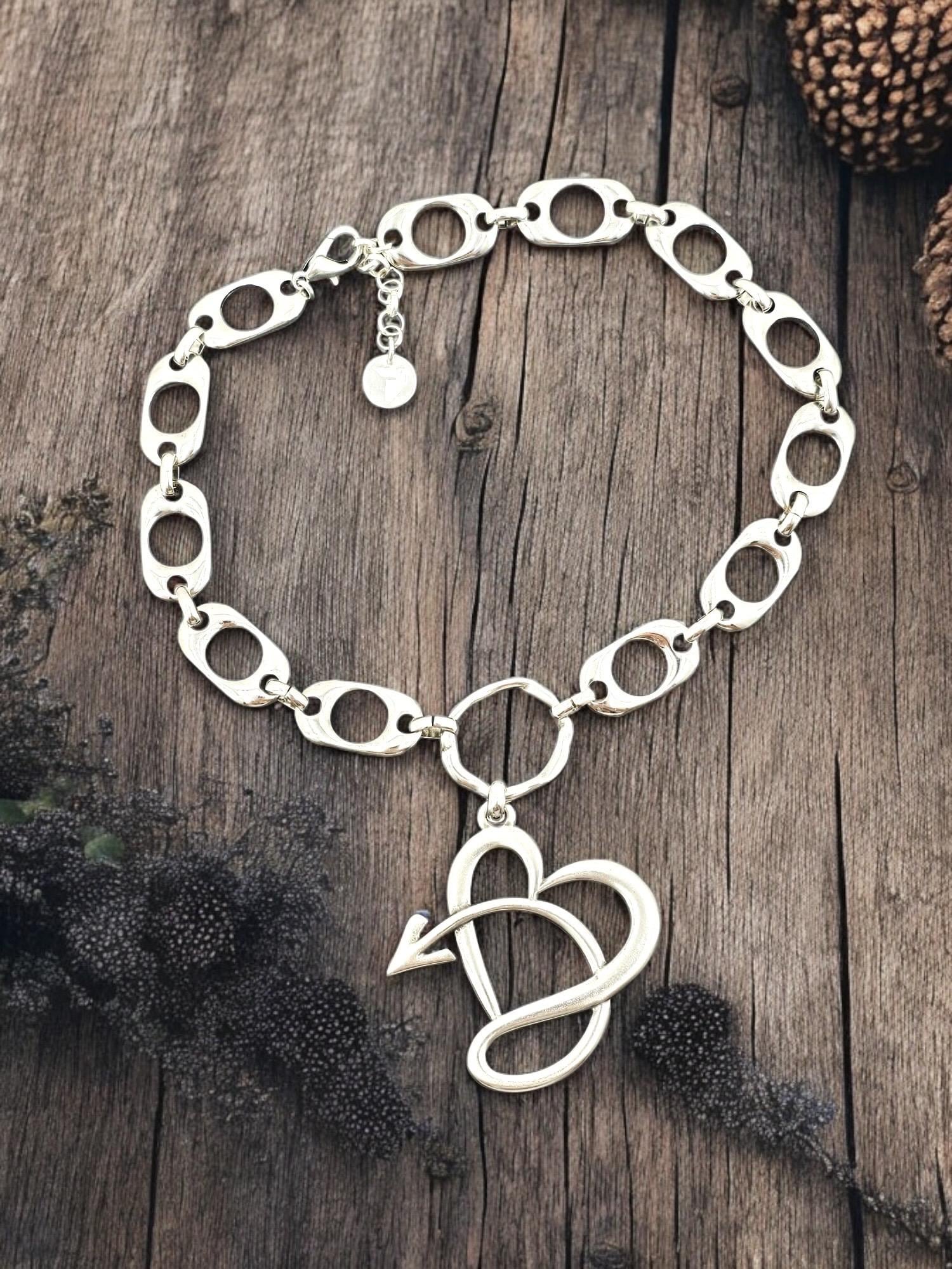 Chunky silver chain Heart Pendant Necklace – Bold Adjustable Chain with Statement Design, bold chain adjustable choker,