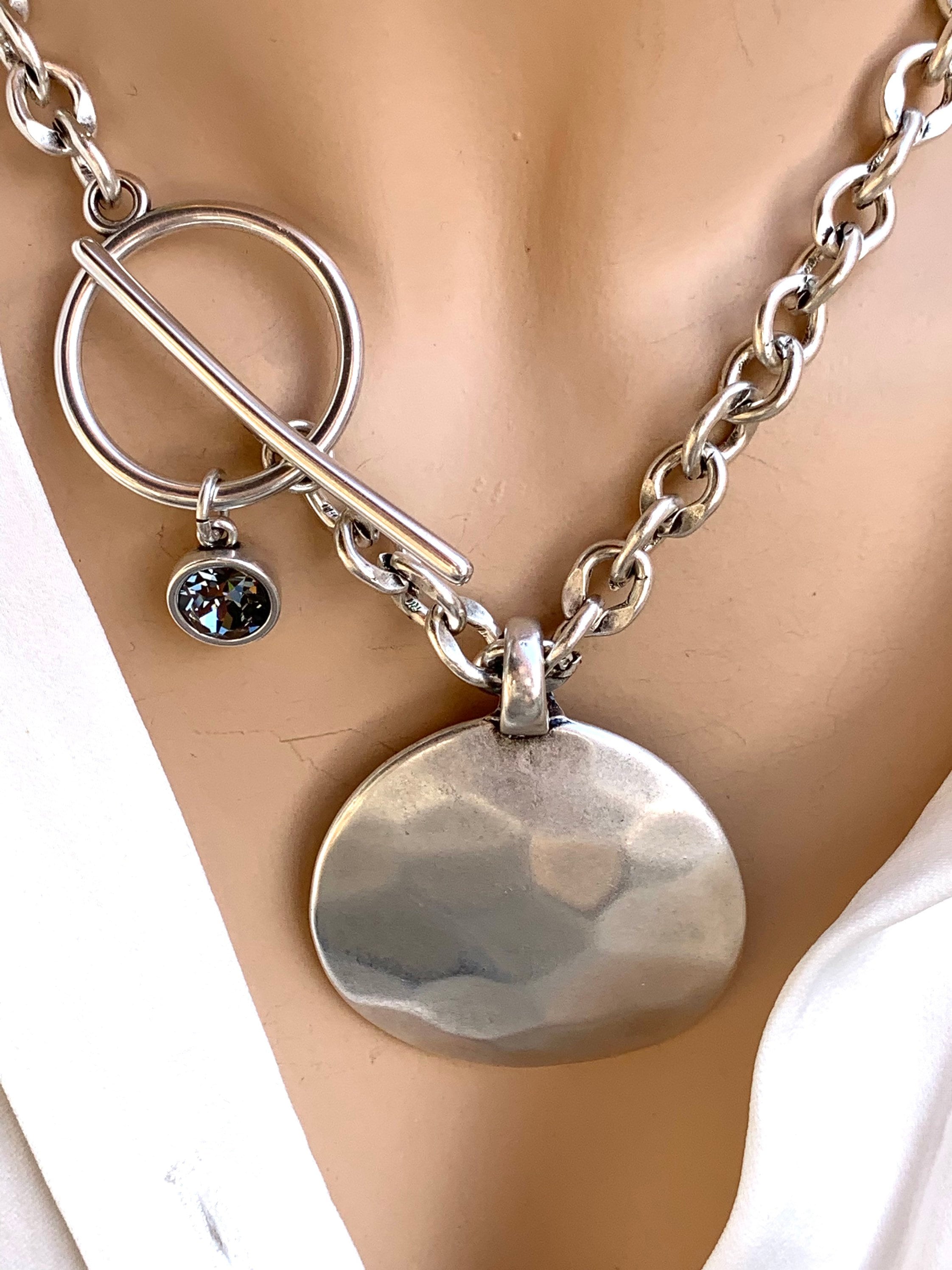 Chunky Hammered Disc pendant Necklace – Bold Silver Chain with Toggle Clasp & Swarovski Charm – Sculptural Statement Jewelry, gift for her