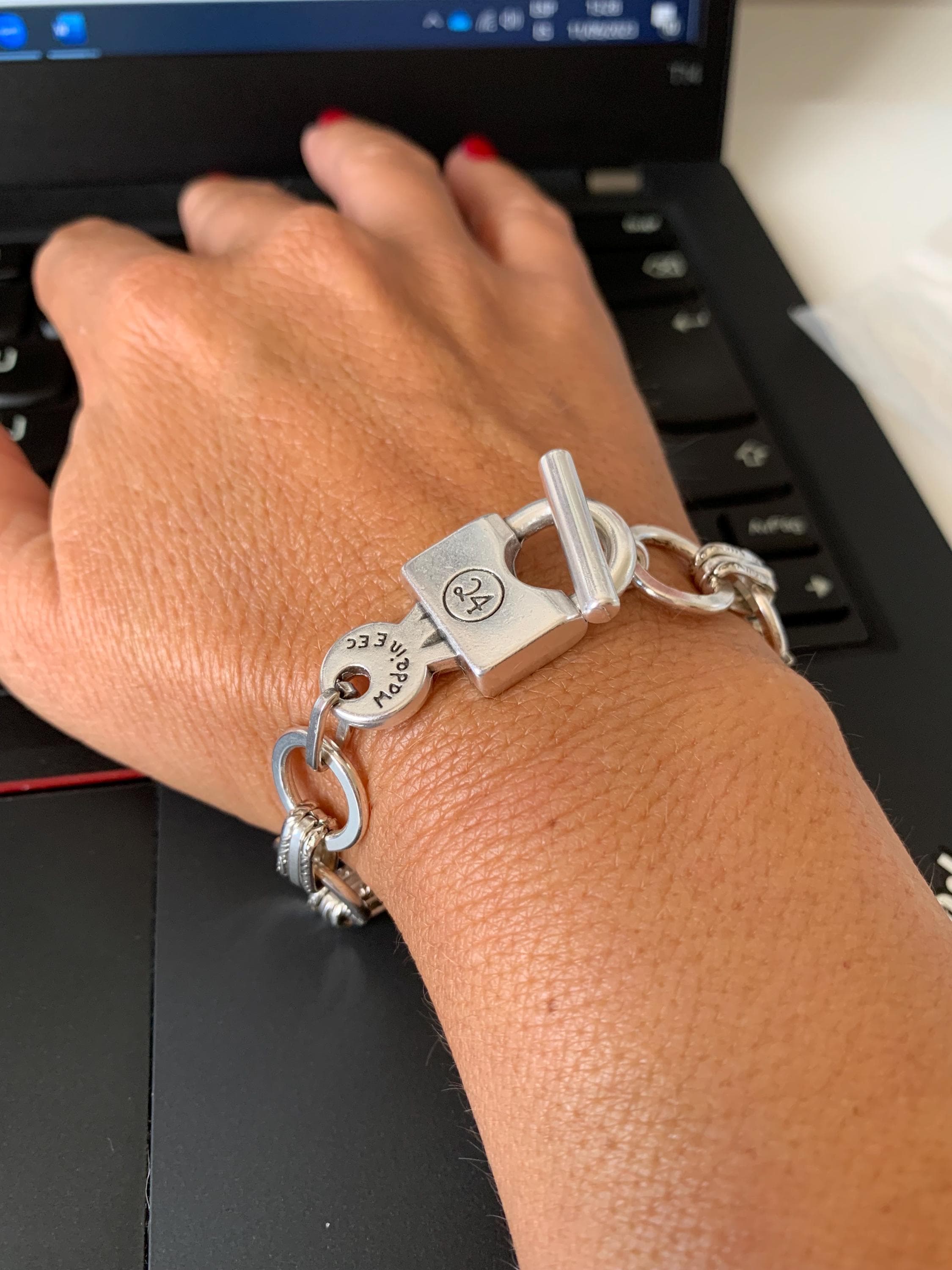 Silver plated chunky round chain padlok toggle clasp bracelet, bold cuff, handmade