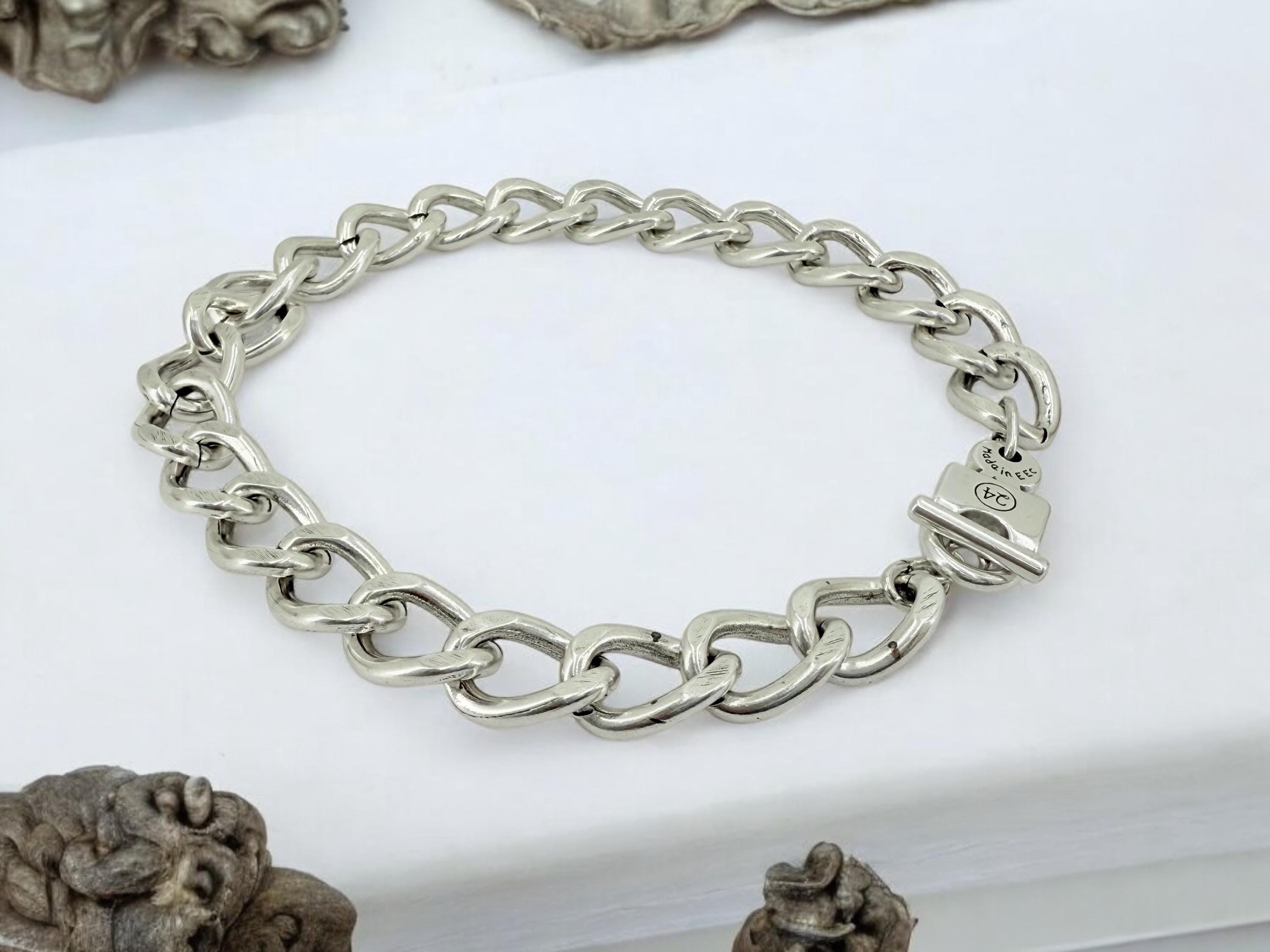 Artisian Silver plated chunky chain padlock toggle clasp necklace, industrial style