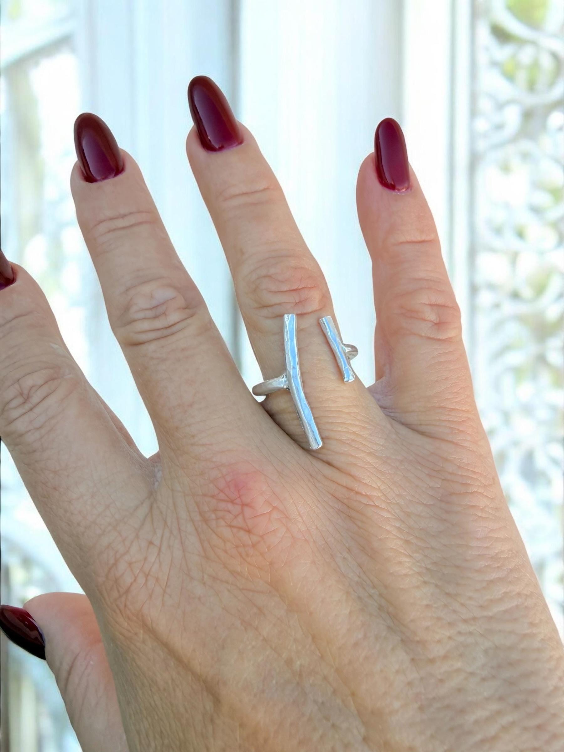 Dainty parallels bars adjustable boho ring in silver pr gold plated finish