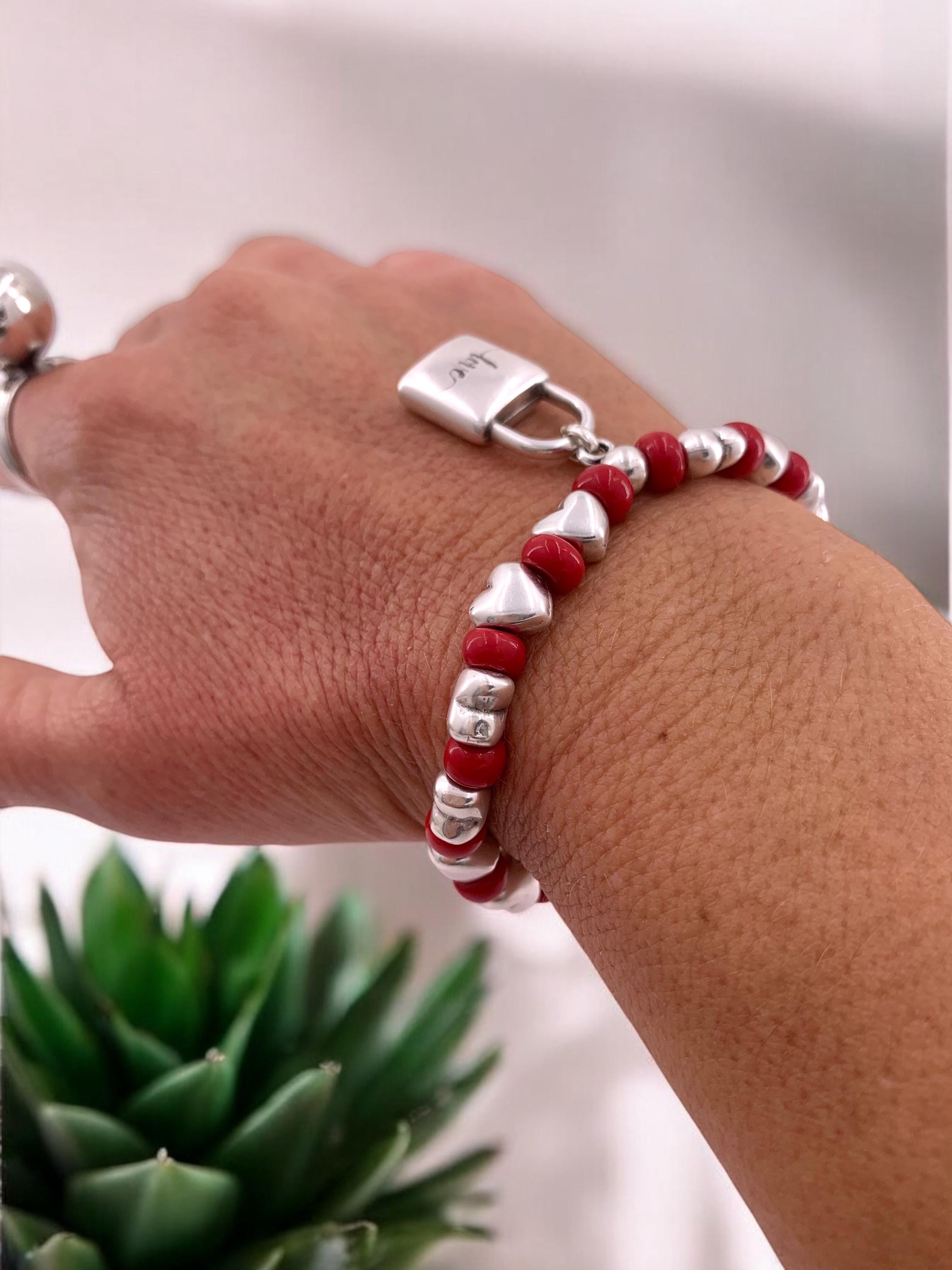 Chunky silver and crystal beads elastic bracelet with padlock pendant