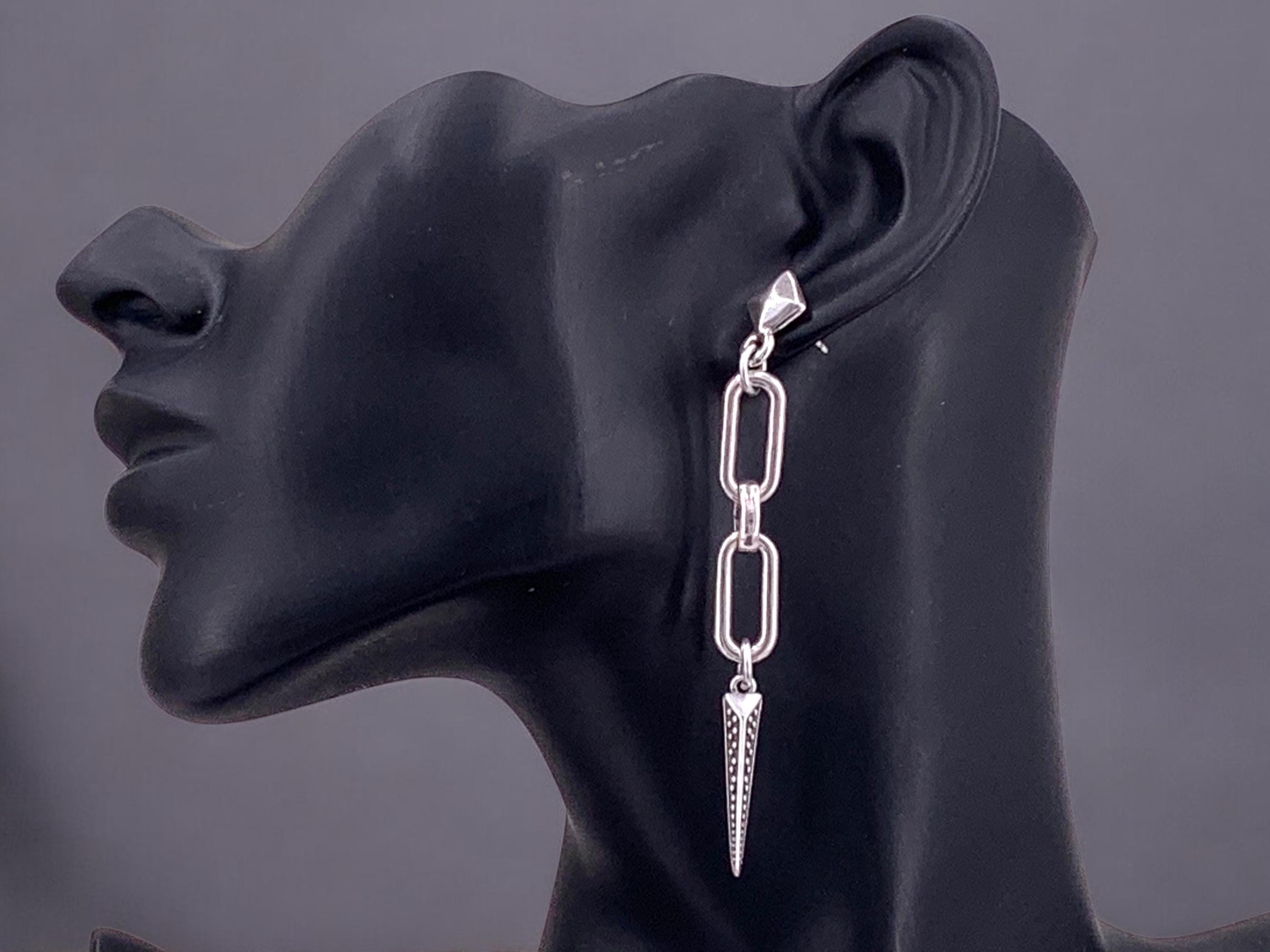 Very long chunky chain earrings with spike pendant, dangling earrings, silver chain earrings, punk earrings, , unique earring