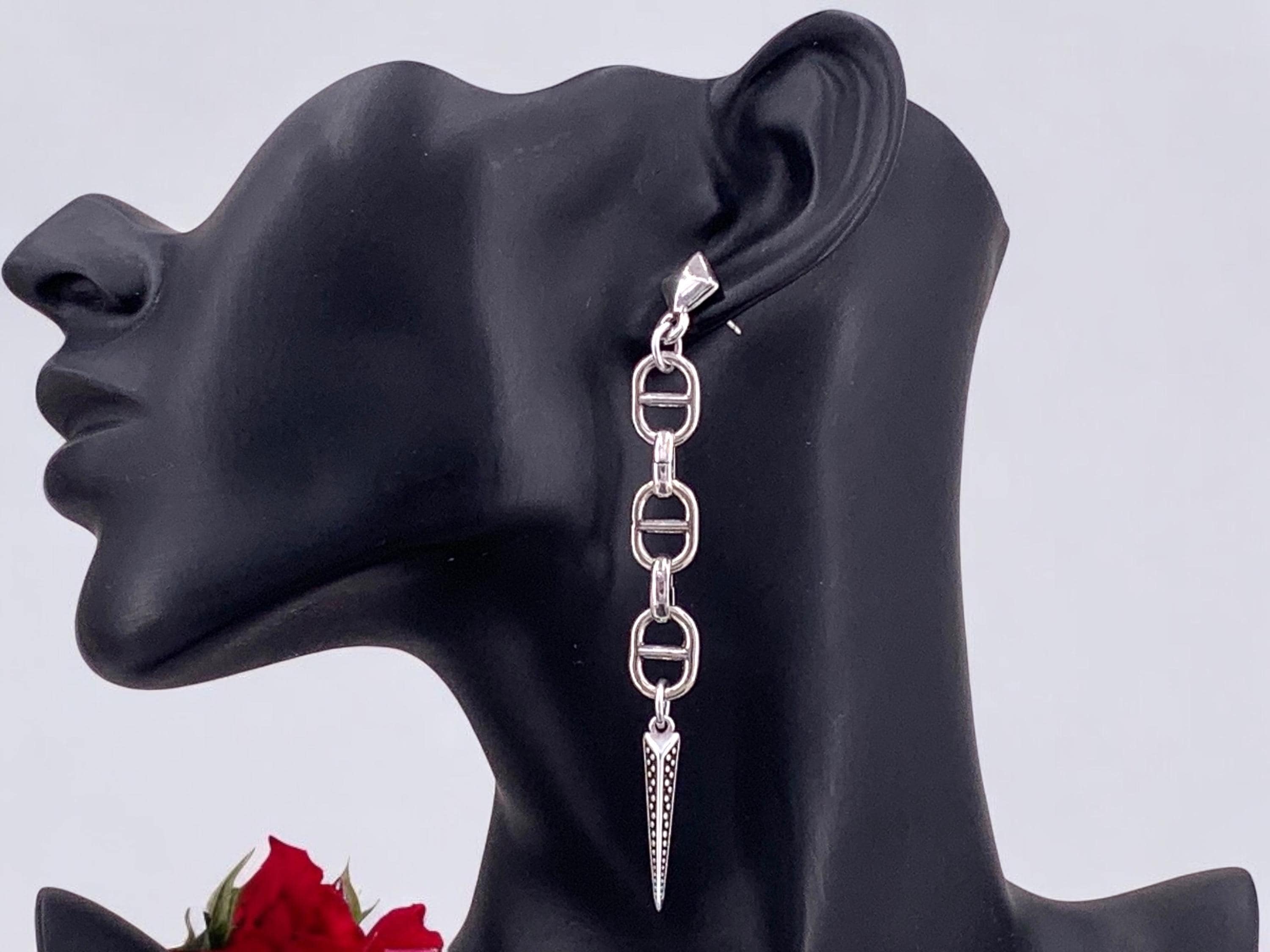 Very long chunky chain earrings with spike pendant, dangling earrings, silver chain earrings, punk earrings, , unique earring