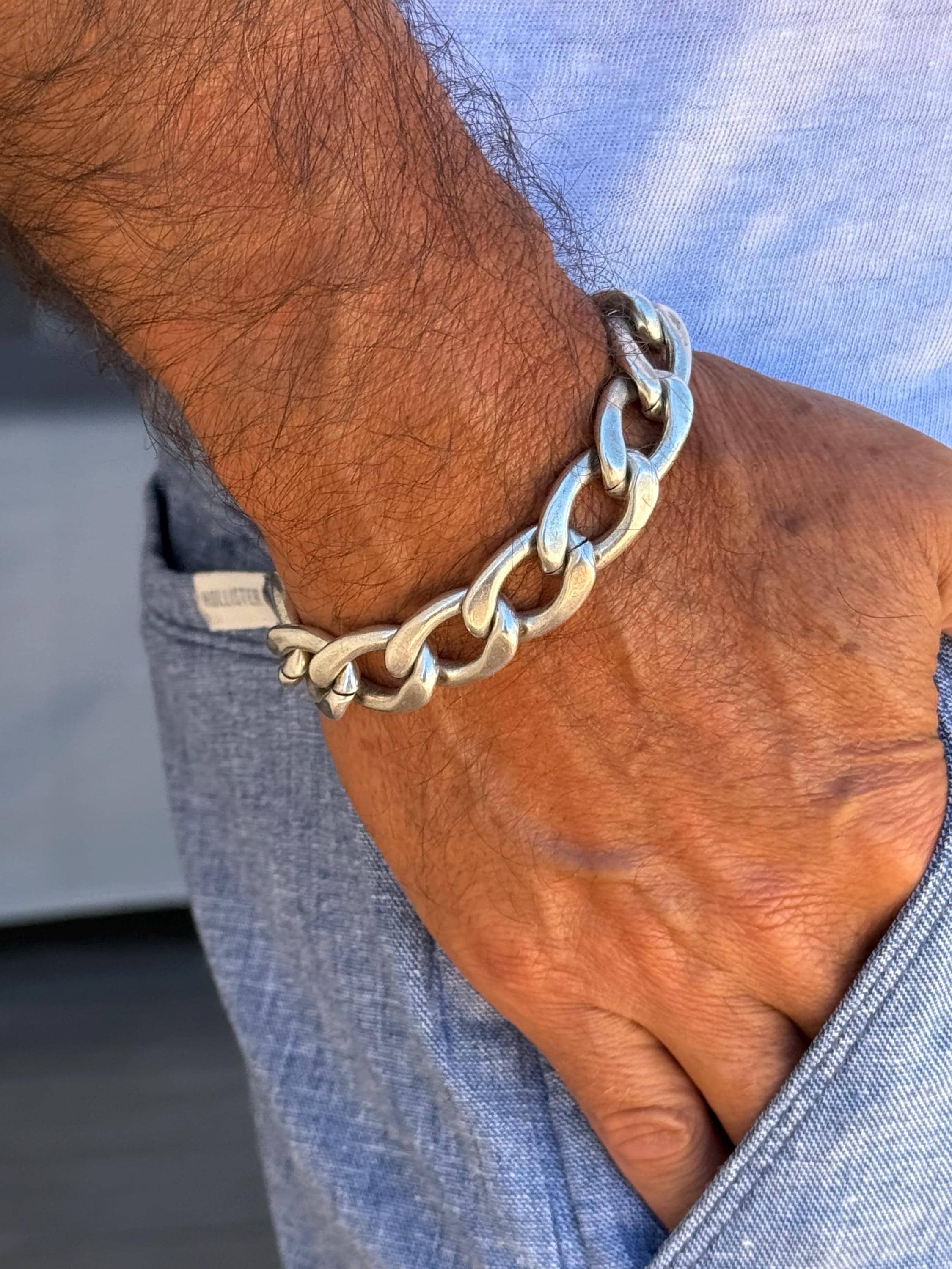 Masculine silver cuban curb chain bracelet, aluminum men, manly accessories, silver jewelry for men, chunky lightweight bracelet