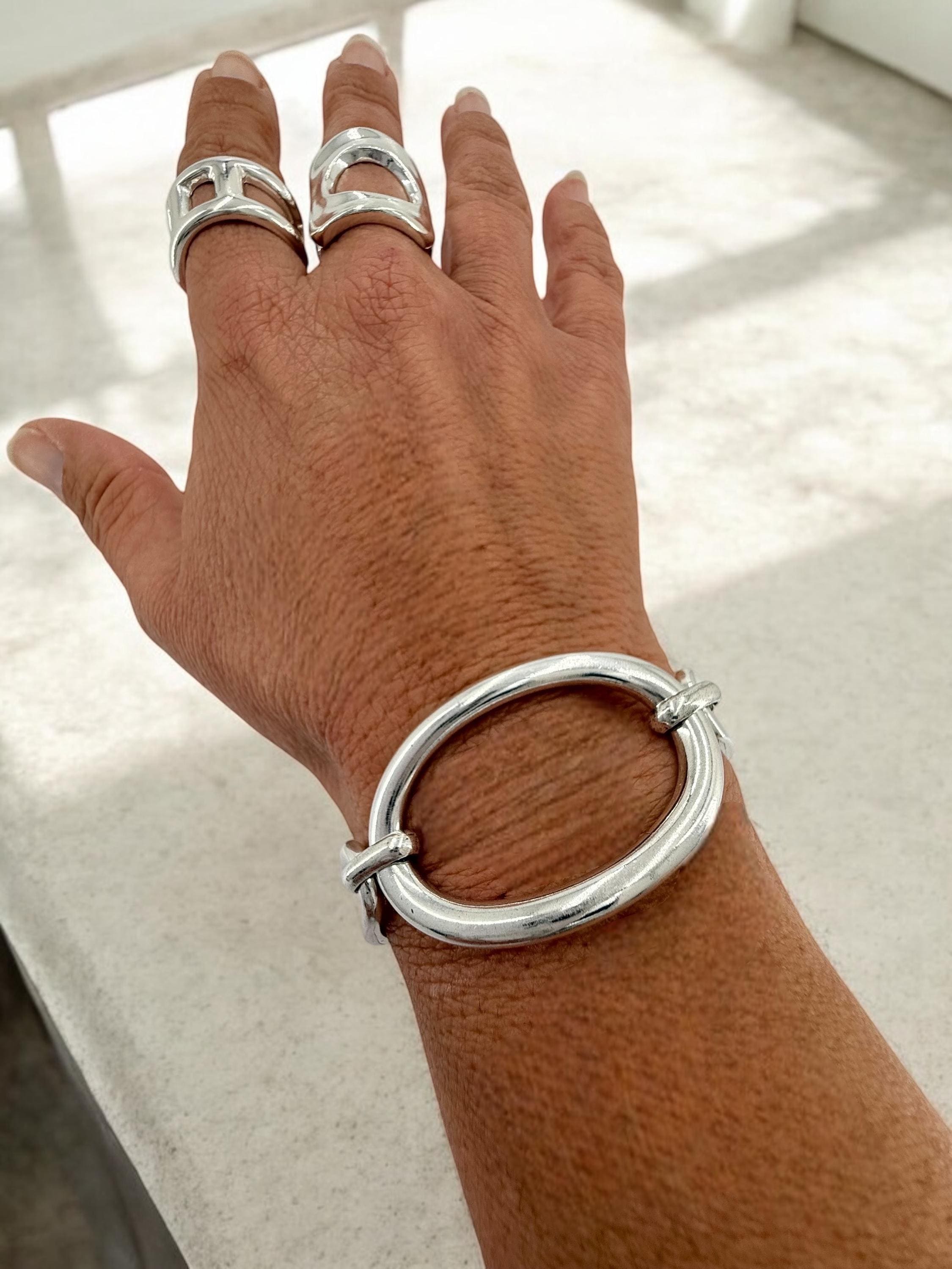 Chunky silver link bracelet – adjustable sculptural chain – handmade bold jewelry - exclusive design by kukuri jewelry