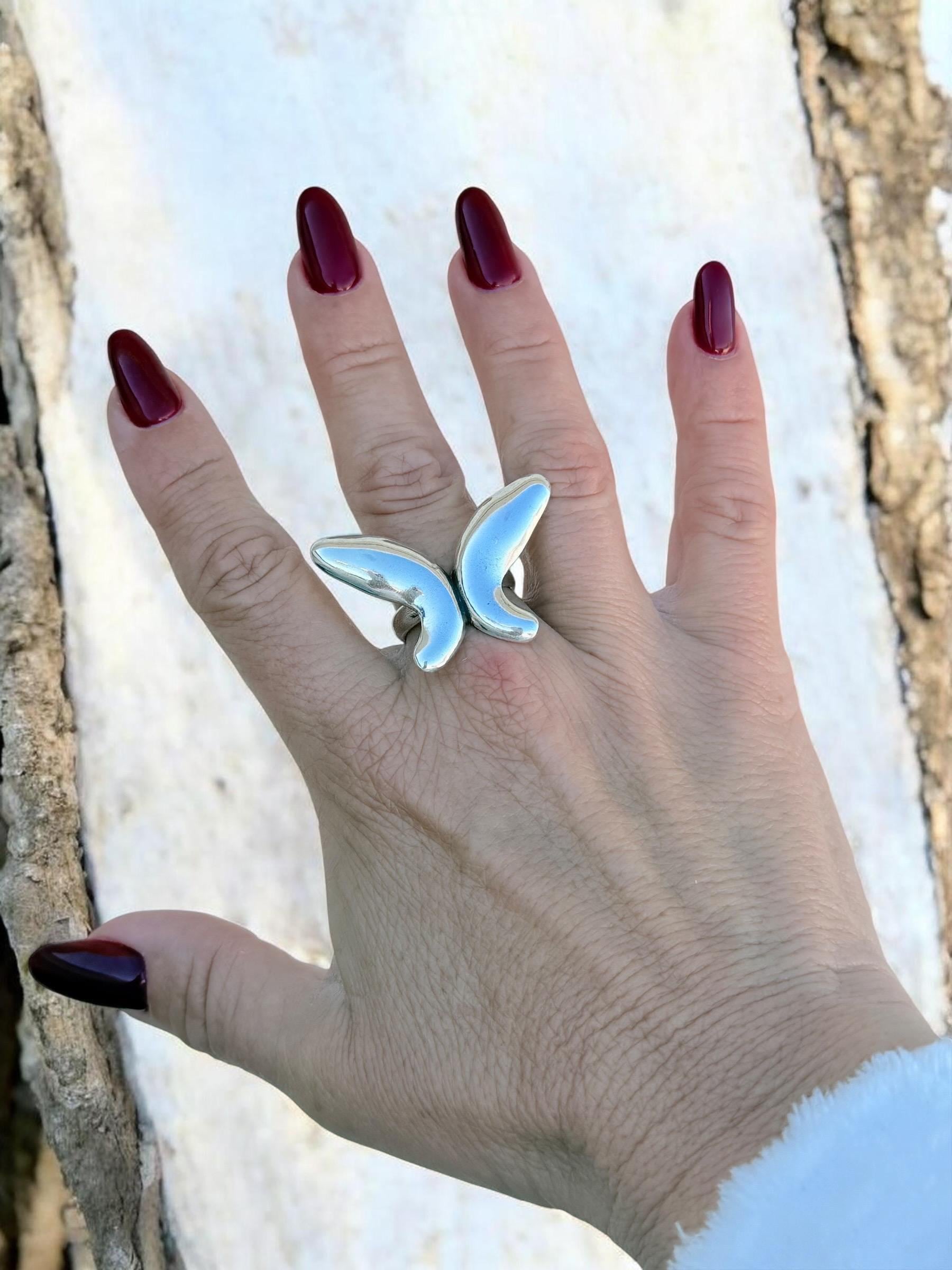 Chunky silver ring  butterfly-shaped, oversized adjustable fit – kukuri jewelry