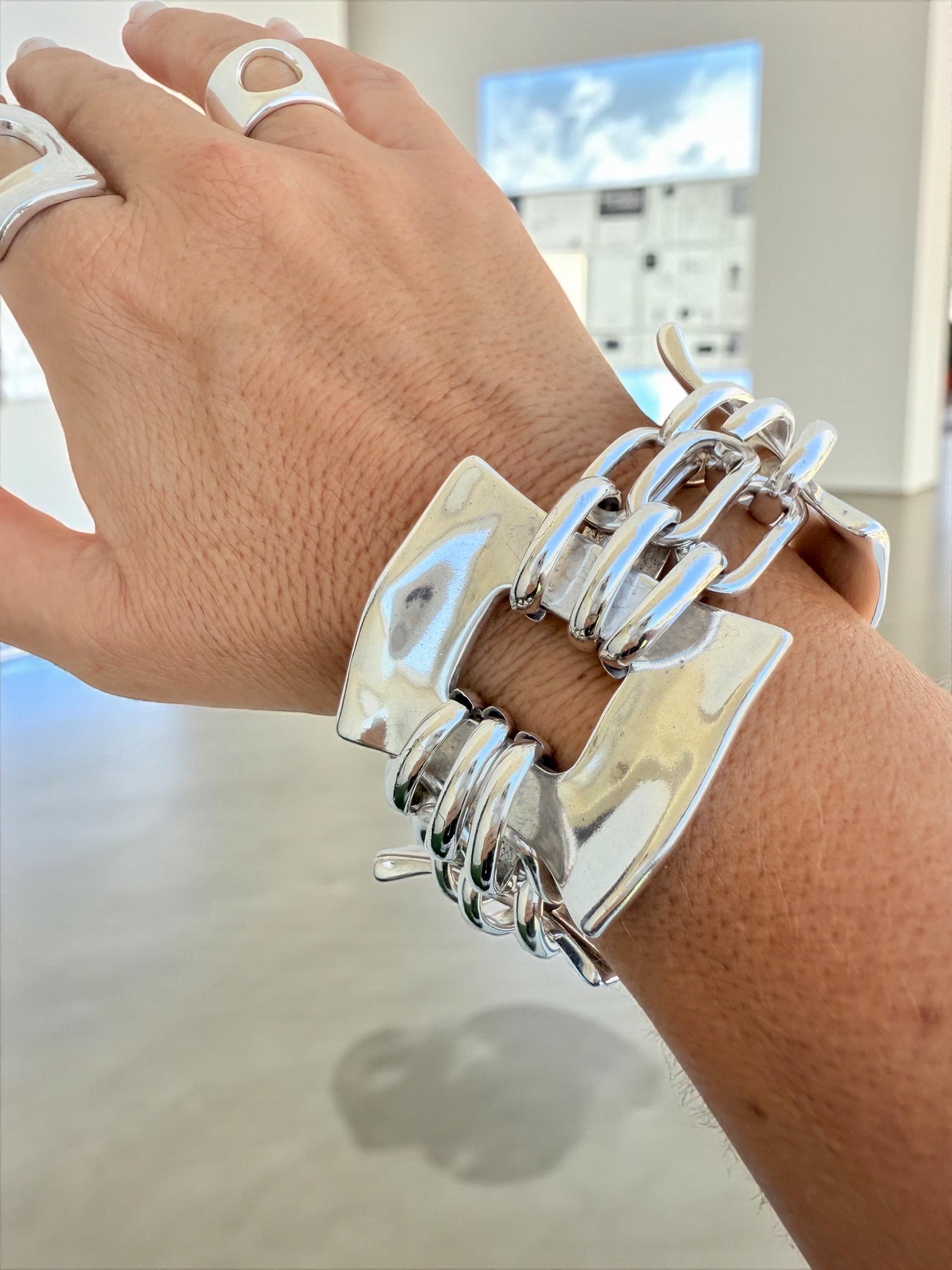 Chunky geometric silver bracelet – bold statement cuff – adjustable, plus‑size friendly