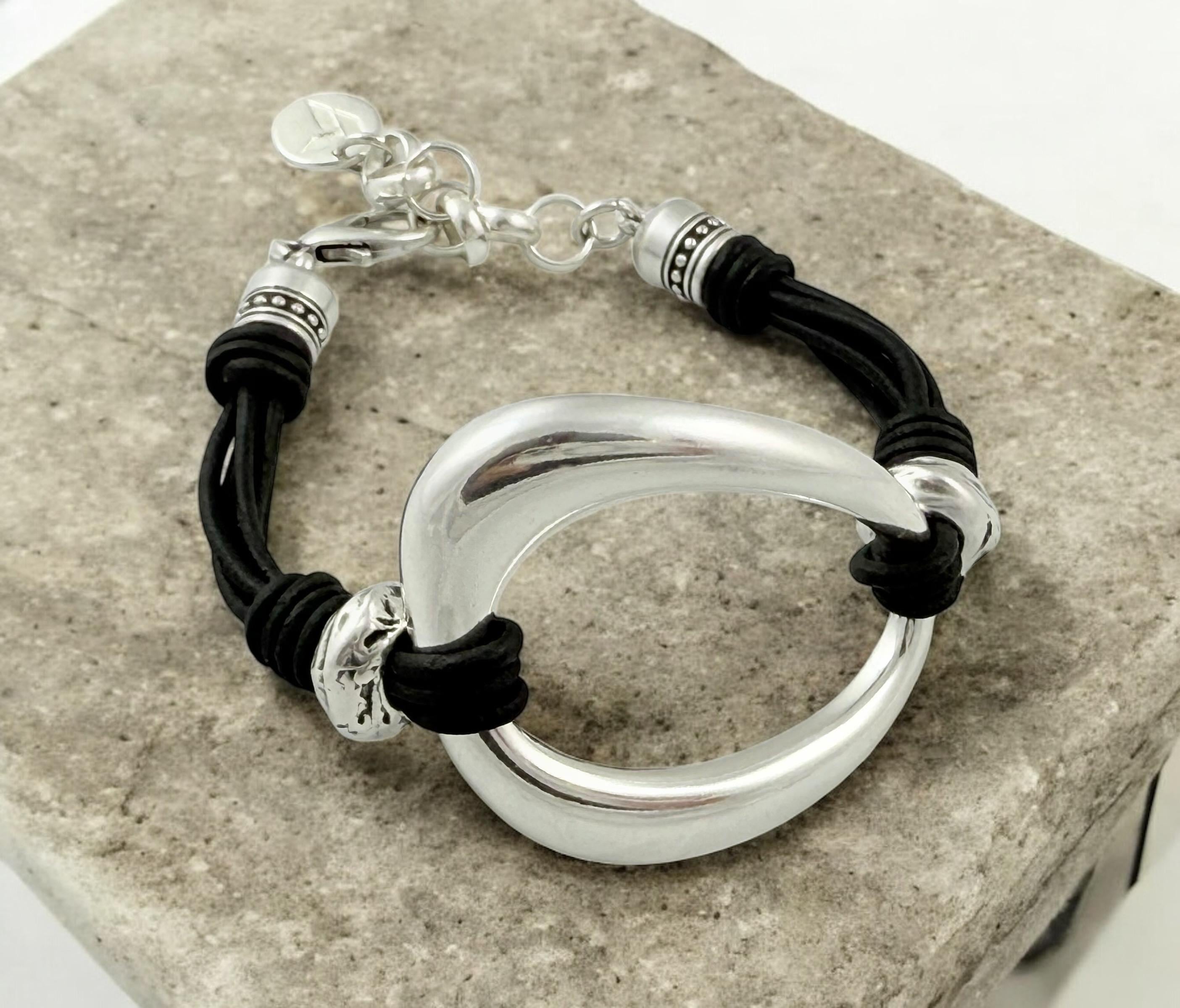 Chunky leather & silver bold bracelet – brutalist boho style – adjustable – handmade kukuri jewelry