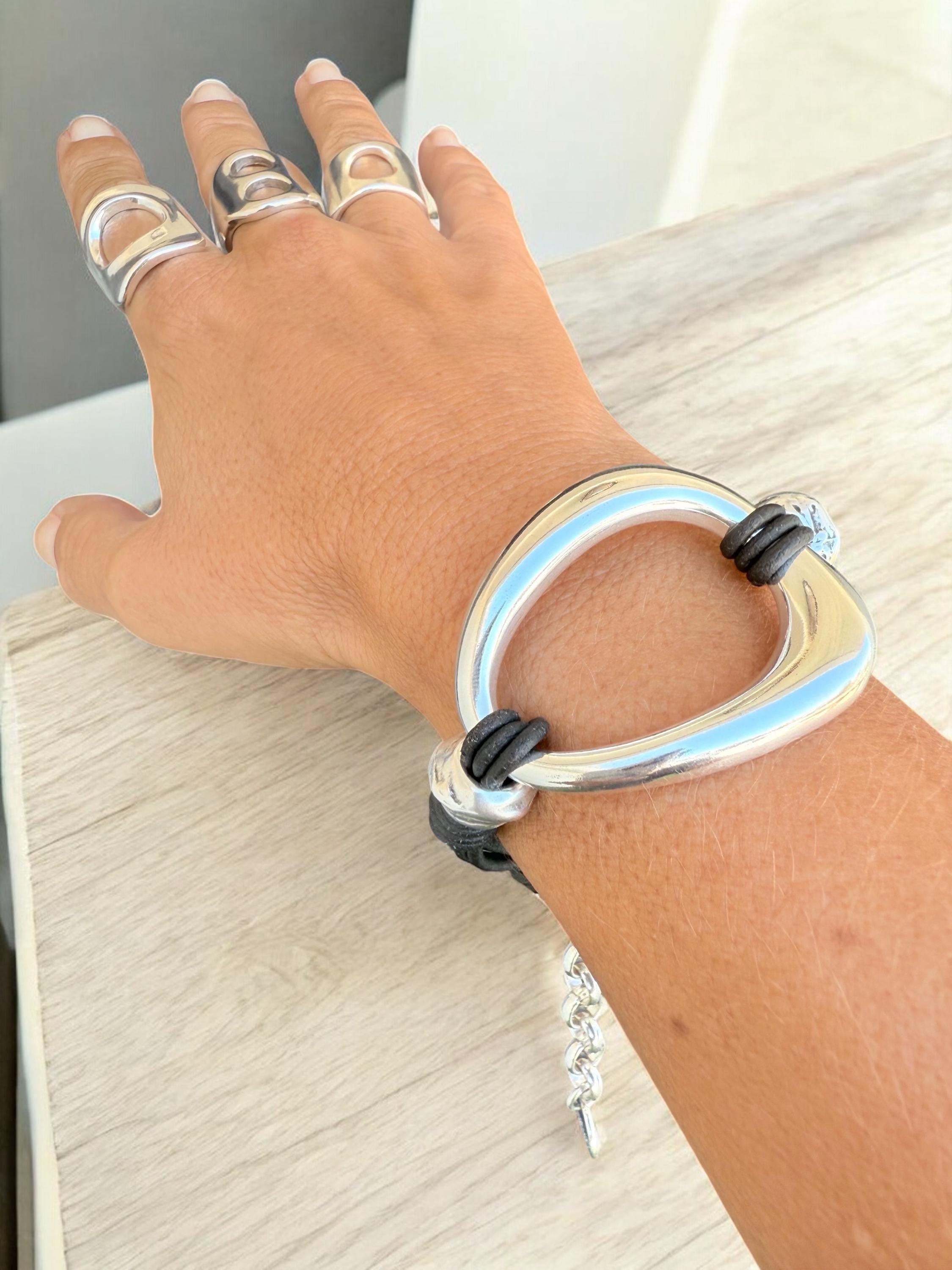Chunky leather & silver bold bracelet – brutalist boho style – adjustable – handmade kukuri jewelry