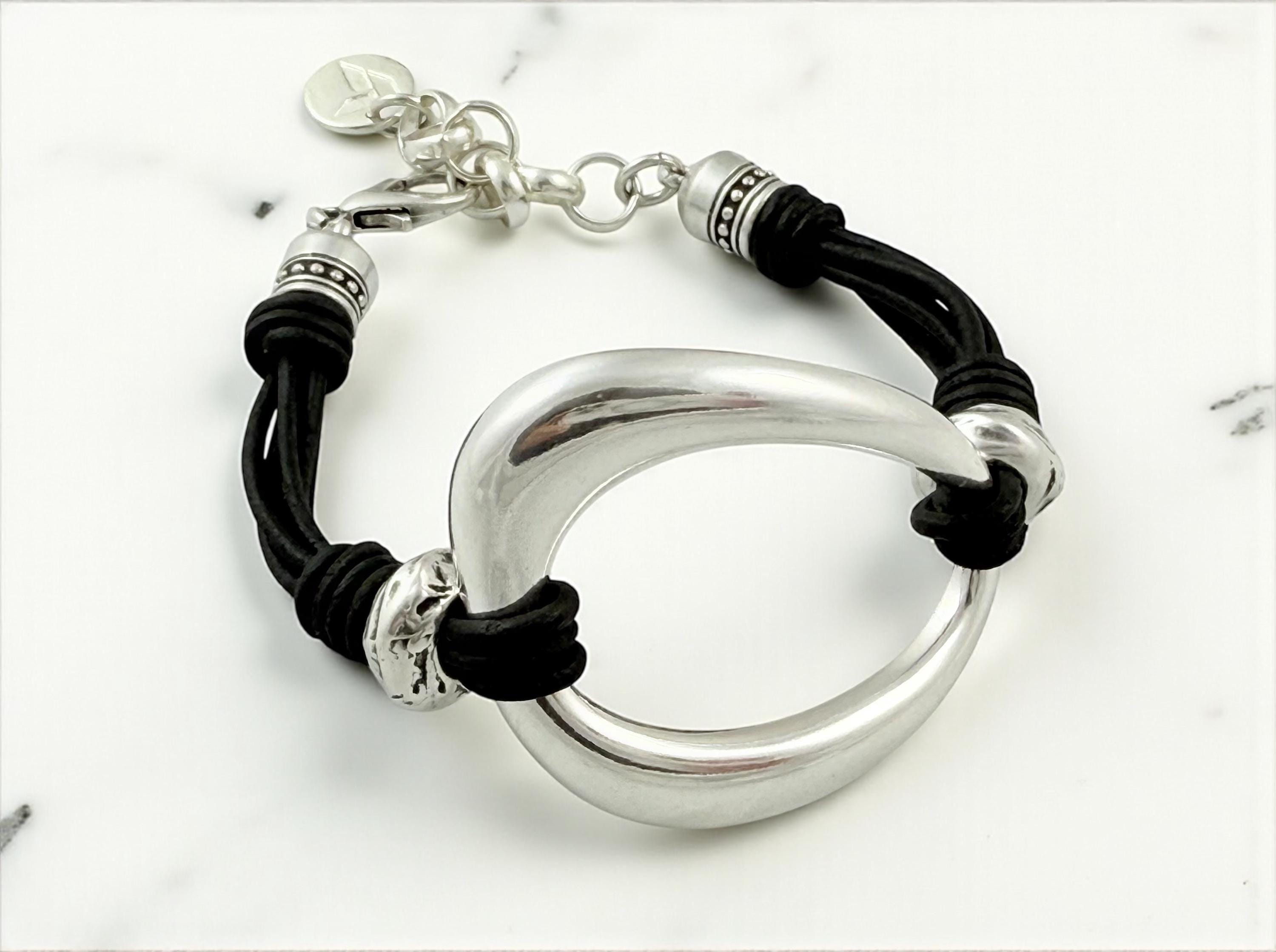 Chunky leather & silver bold bracelet – brutalist boho style – adjustable – handmade kukuri jewelry