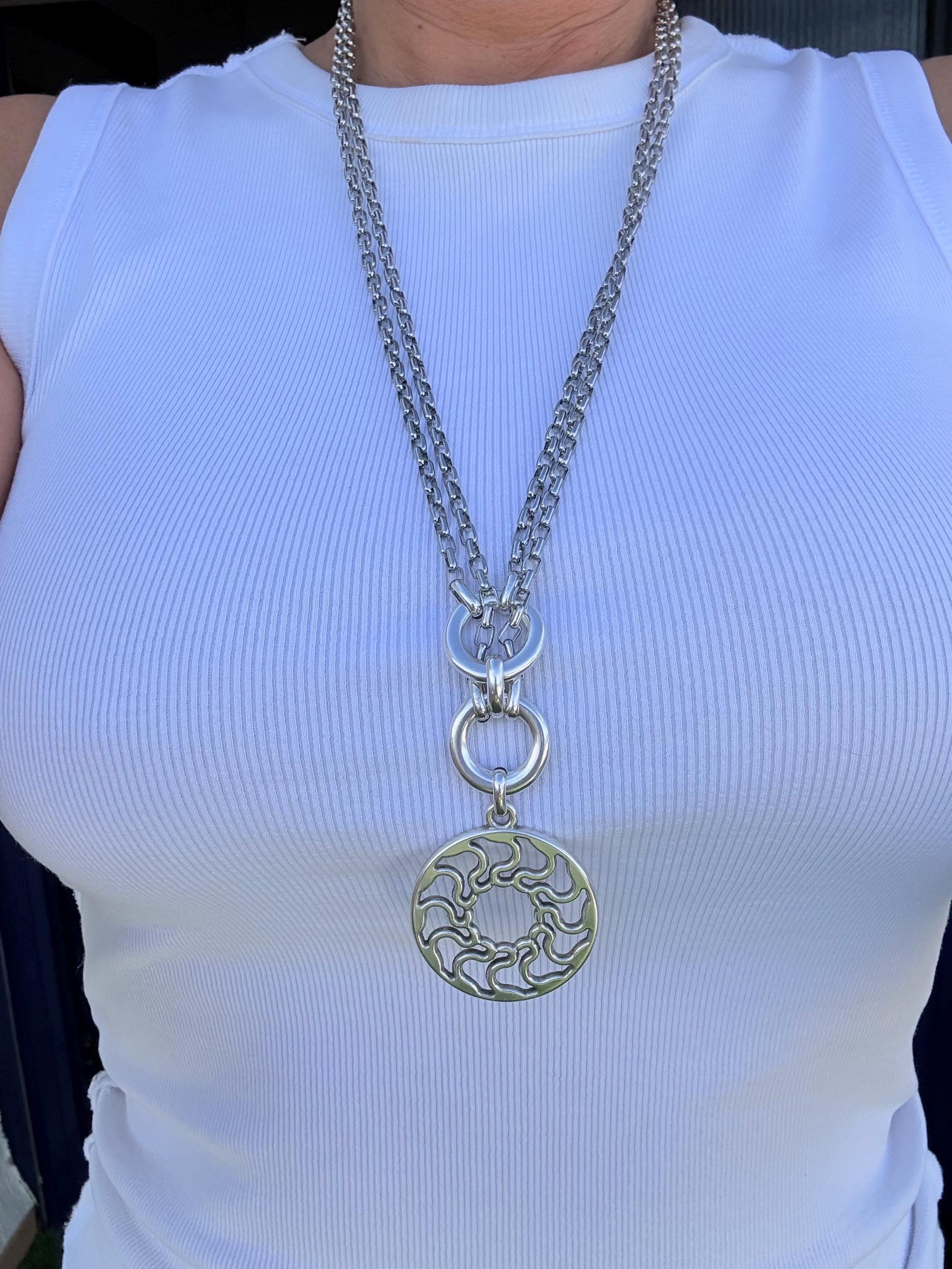 Double circle chunky necklace with carved mandala pendant – layered chain – dark silver finish – handmade kukuri jewelry