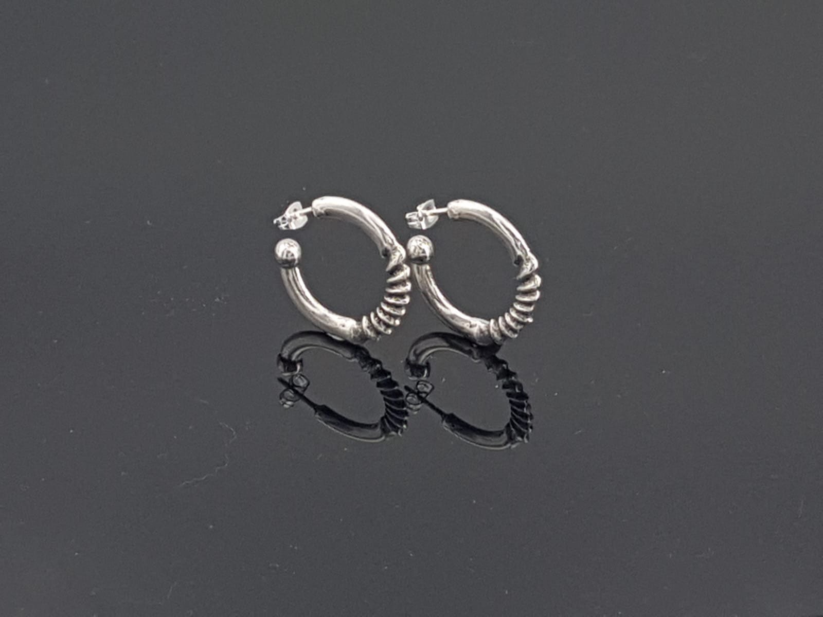 Pendientes de aro grabados en plata, pendientes de aro de plata vieja, aros vintage, aros grandes, aros gruesos, aros bohemios, aros tribales, aros caídos