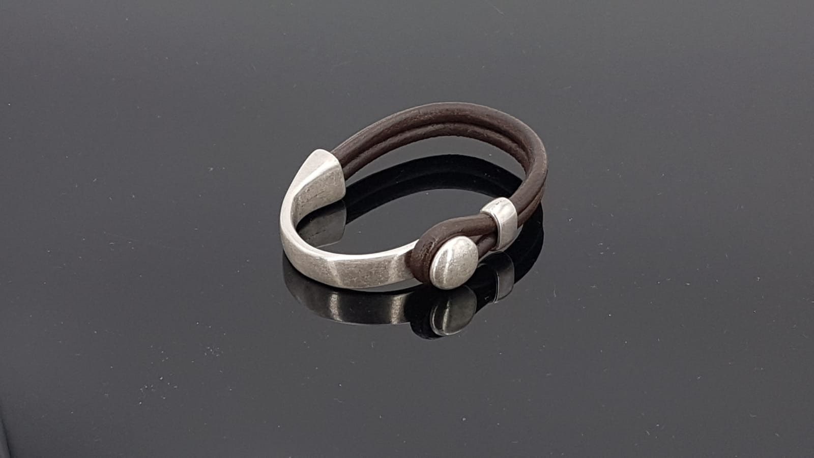 Pulsera de cuero plateado para hombre, pulsera de medio puño de plata, pulsera de cuentas de plata, pulsera de surf, pulsera de roca, pulsera tribal, hombres