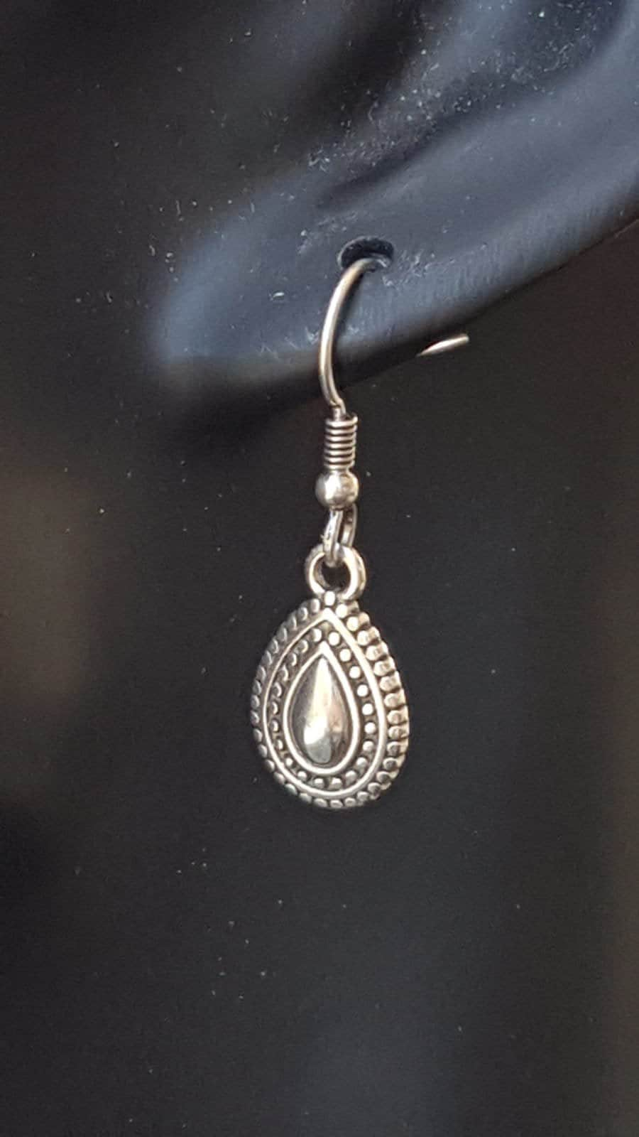 Silver dangling teardrop earrings, silver dangle earrings, turkish earrings, tribal earrings, ethnic Earrings,  earrings