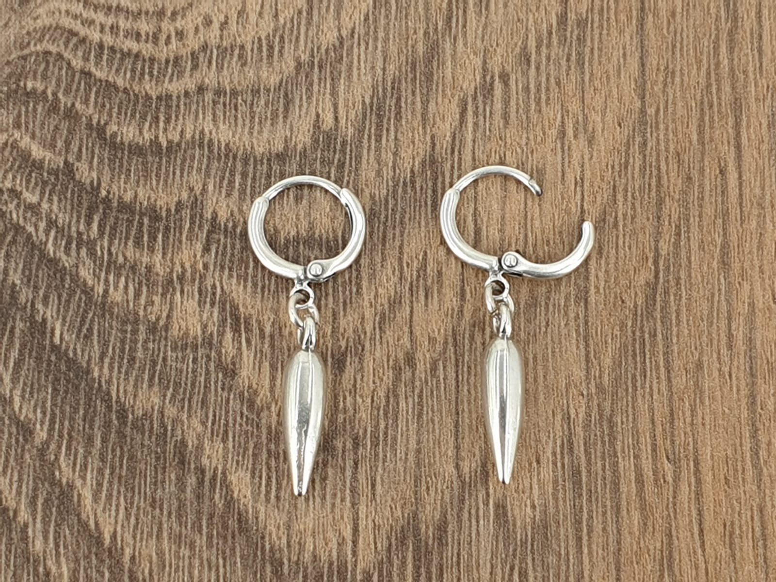 Woman Boho silver hoops earrings, silver earrings, spanish zamak, spearhead Earrings, tribal esrrings, ethnic Earrings,